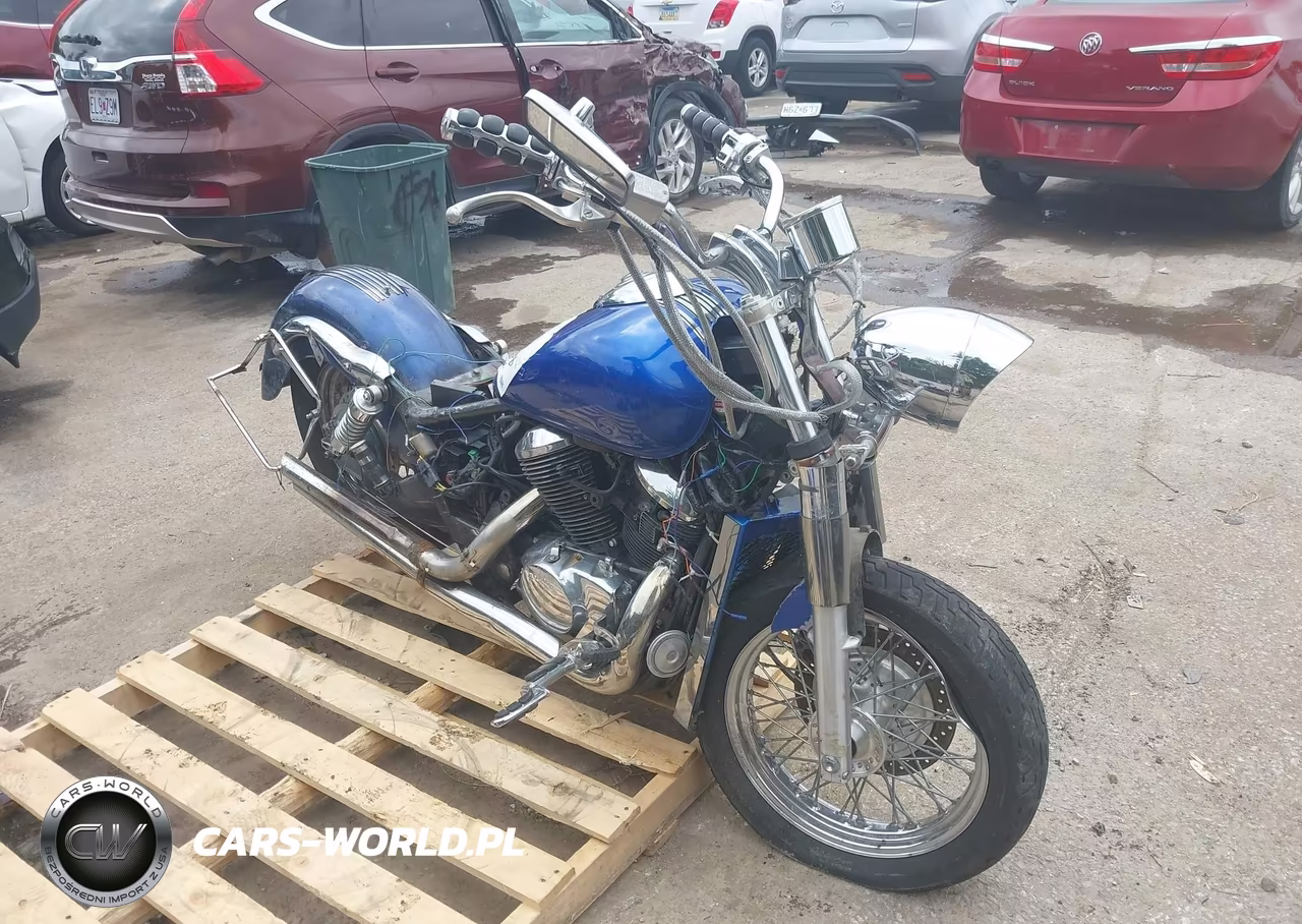 2000 Honda Vt750 Cd2