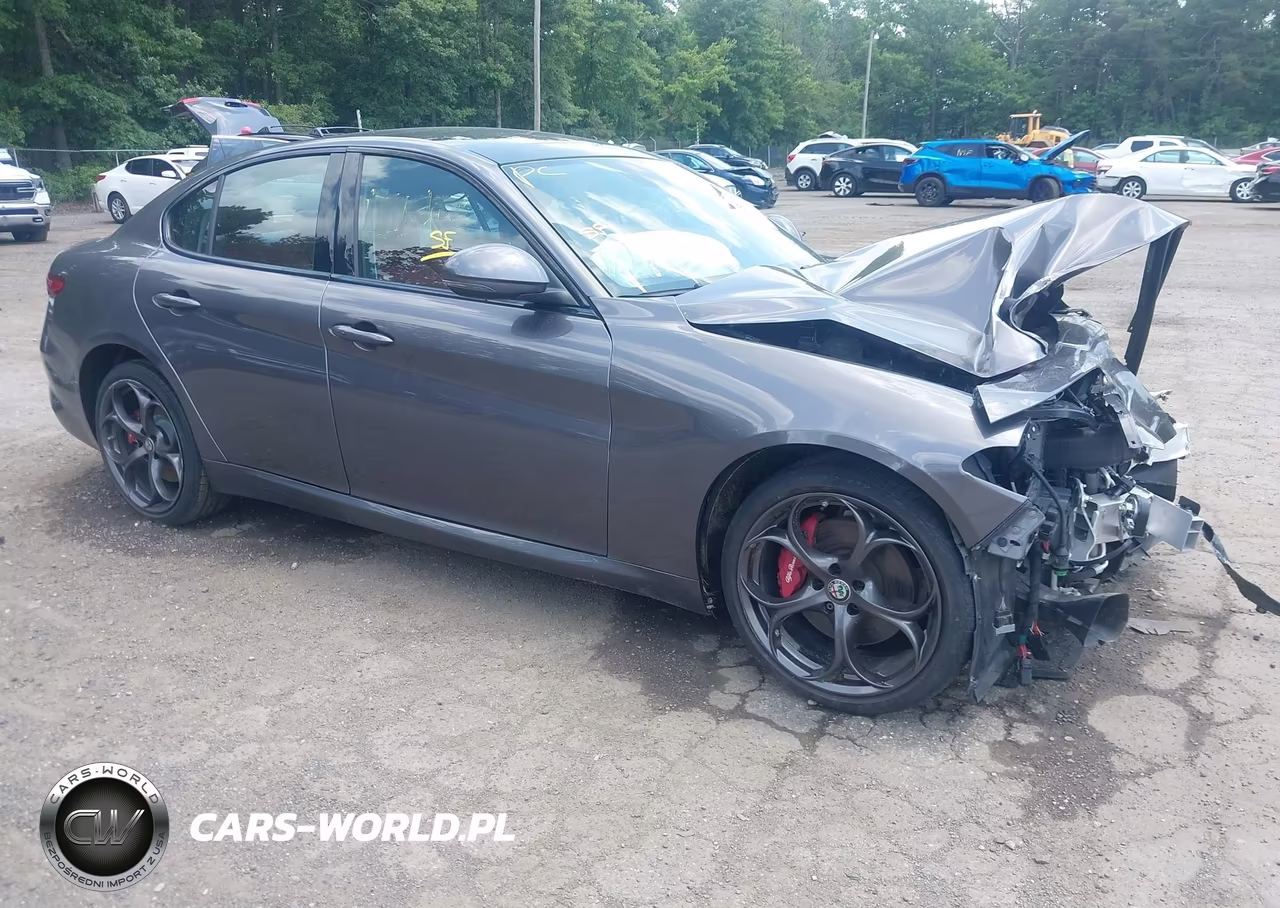 2018 Alfa Romeo Giulia Ti Sport Awd VIN:ZARFAEEN7J7566261 - 1