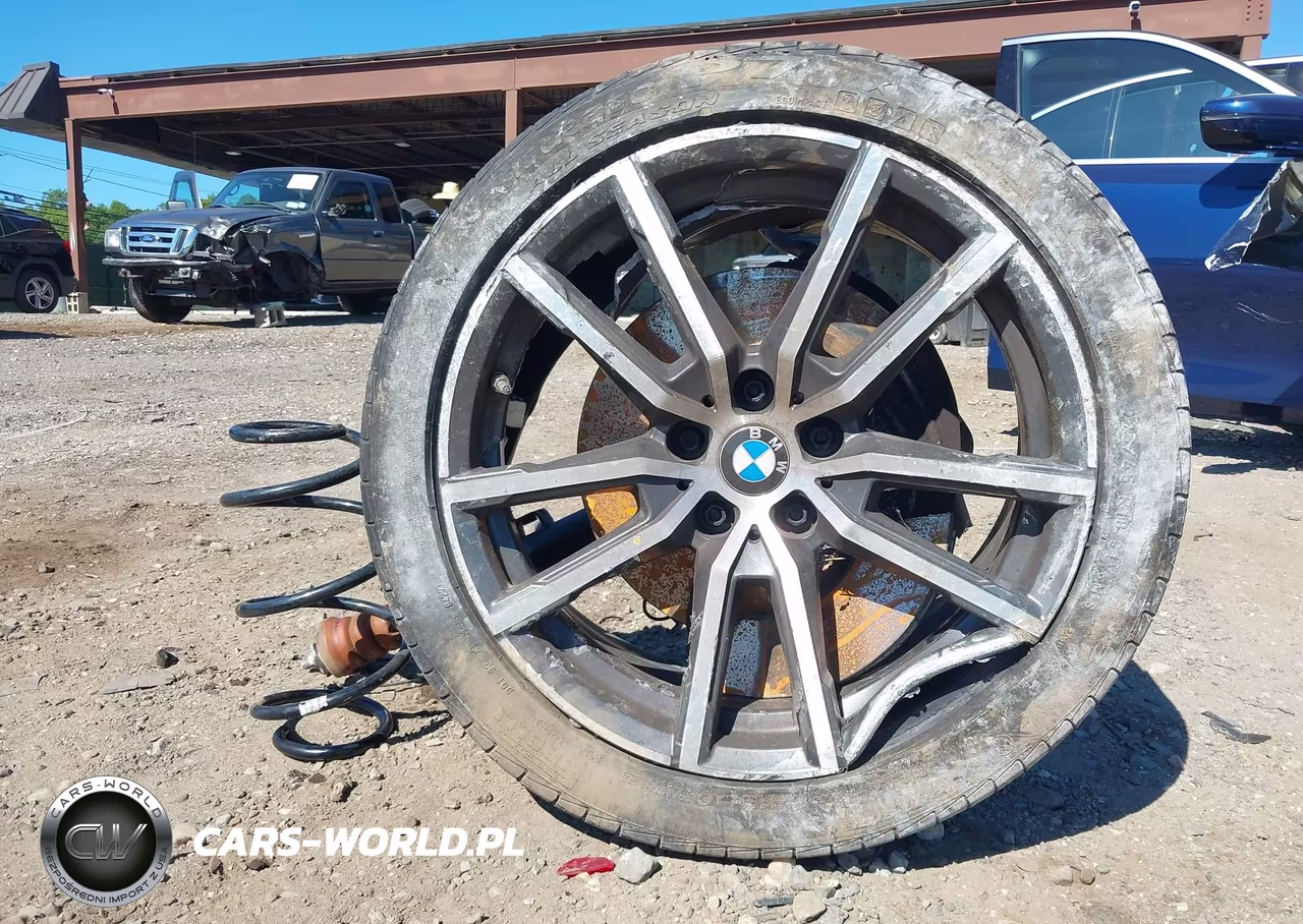 2019 BMW 330I xDrive VIN:WBA5R7C53KFH12028 - 11