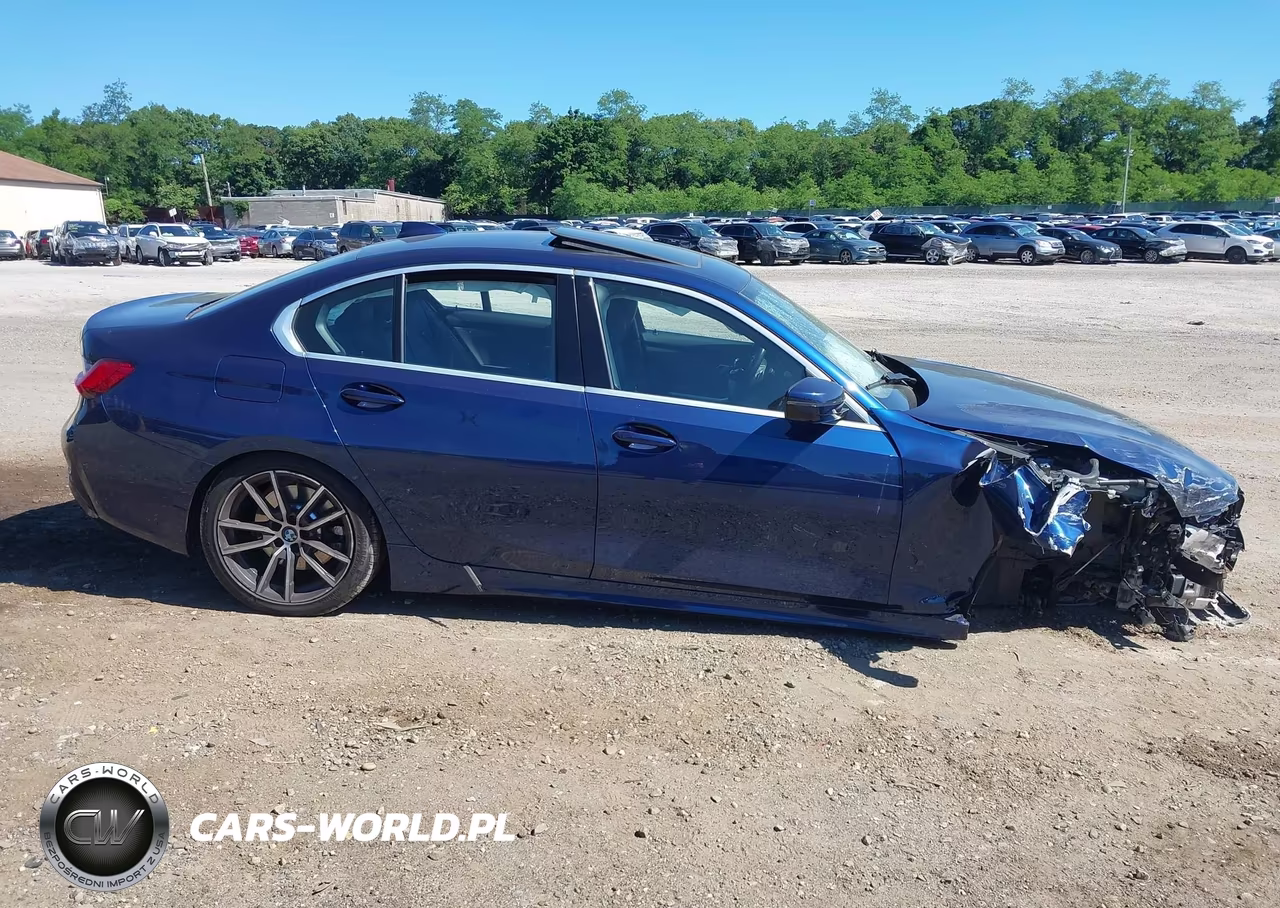 2019 BMW 330I xDrive VIN:WBA5R7C53KFH12028 - 13