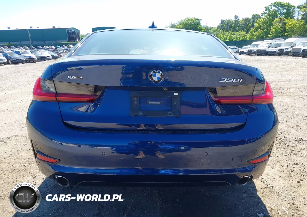 2019 BMW 330I xDrive VIN:WBA5R7C53KFH12028 - 16
