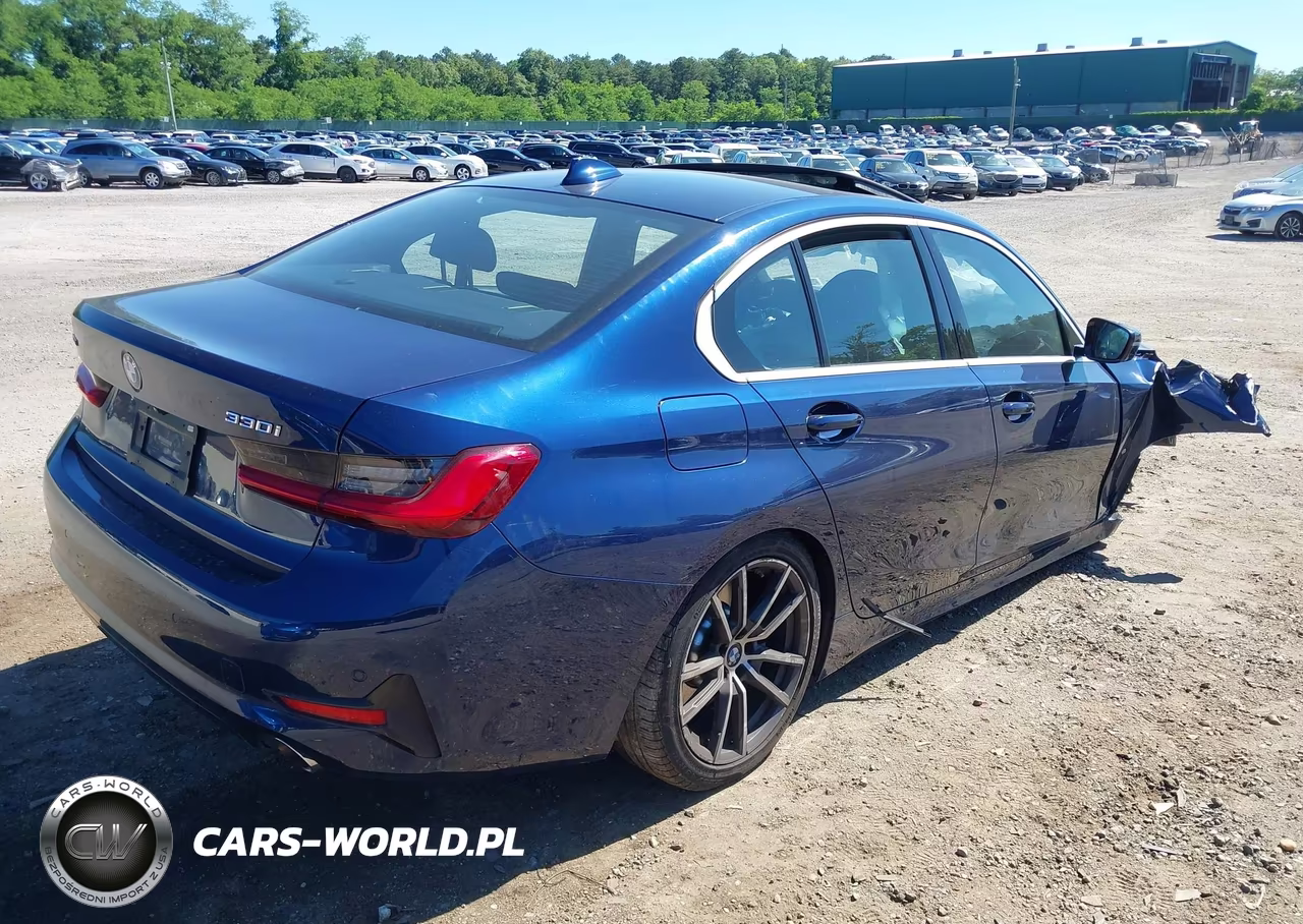 2019 BMW 330I xDrive VIN:WBA5R7C53KFH12028 - 4