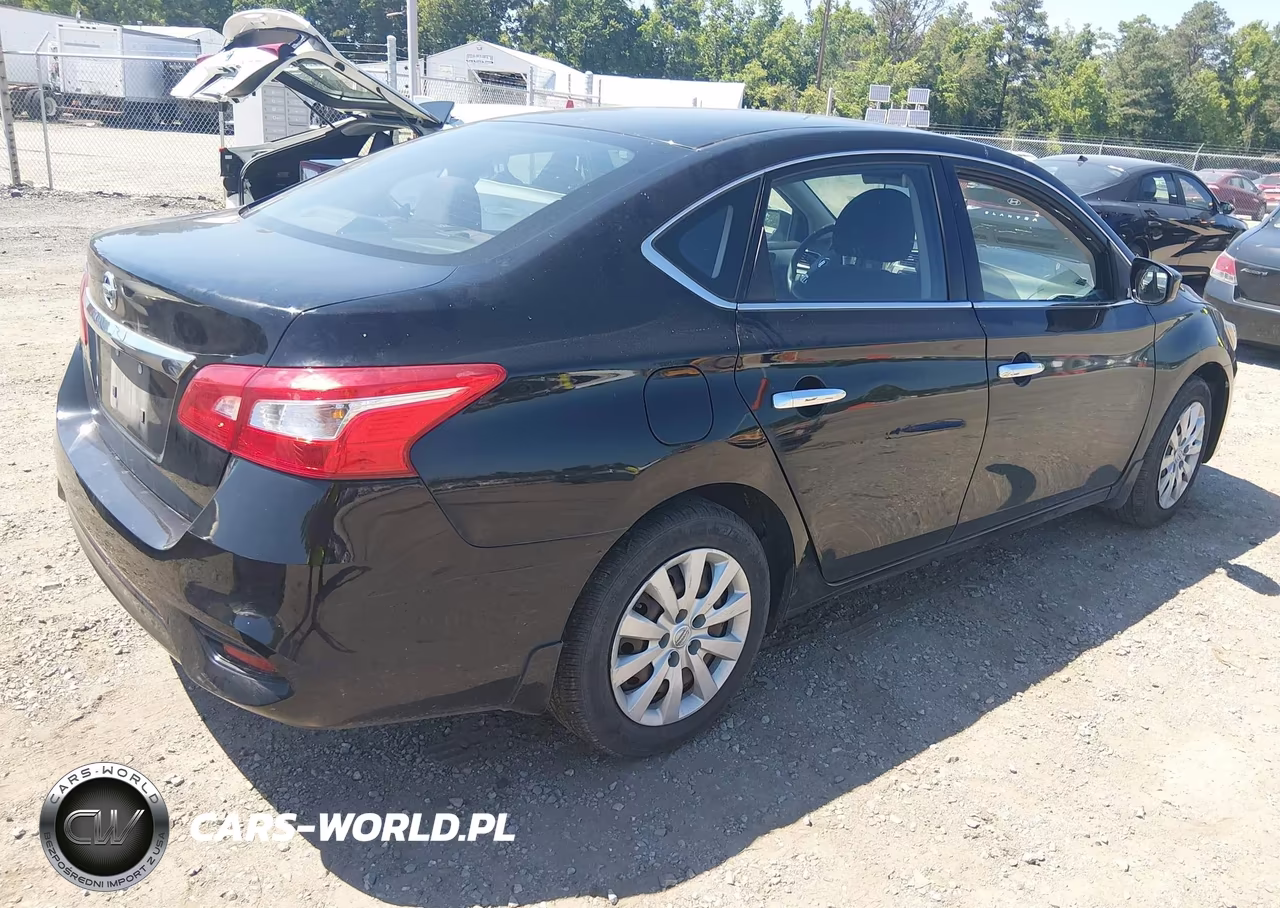 2017 Nissan Sentra S VIN:3N1AB7AP4HY280397 - 4