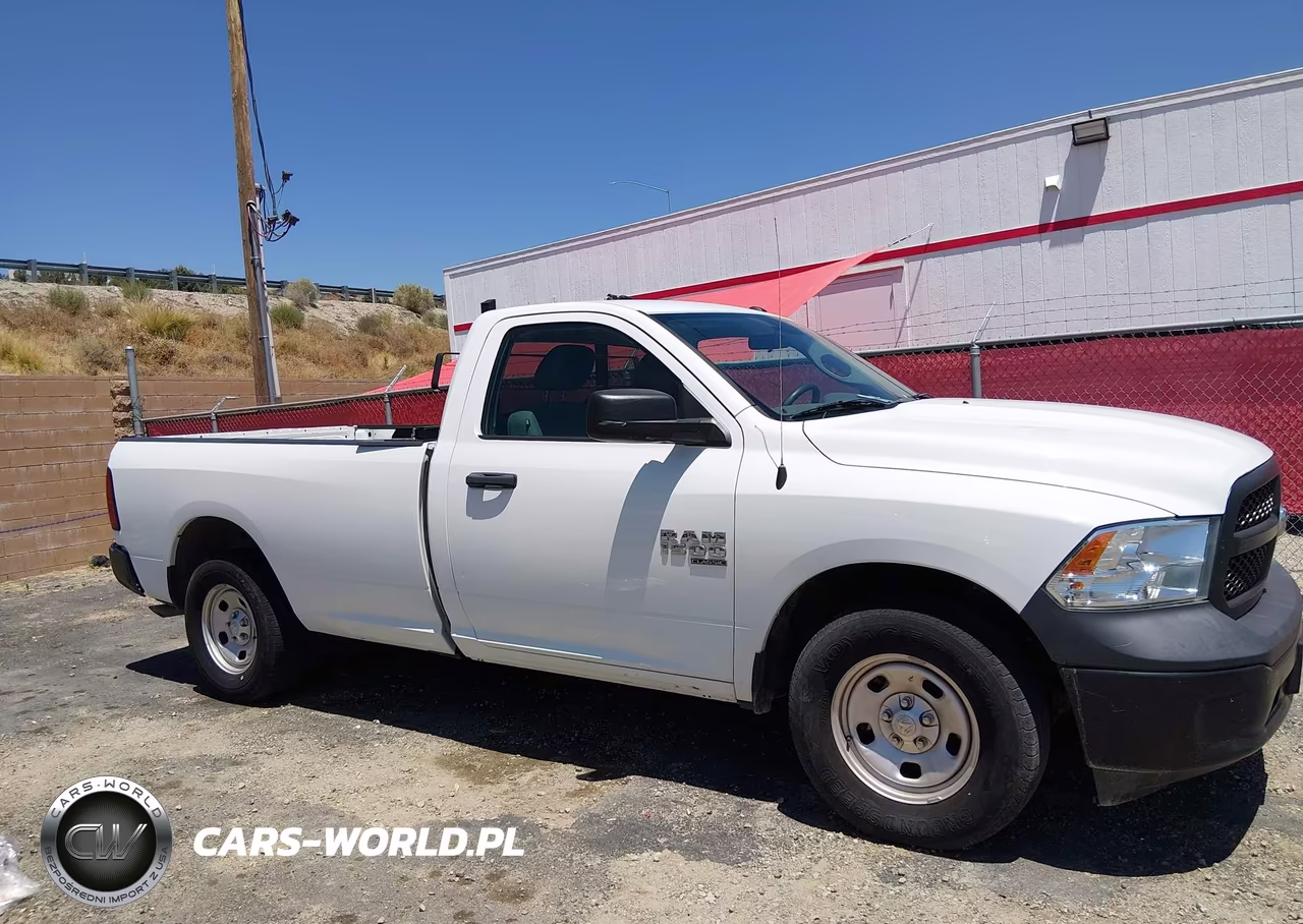 2019 Ram 1500 Classic Tradesman 4X2 8' Box VIN:3C6JR6DG6KG569431 - 18