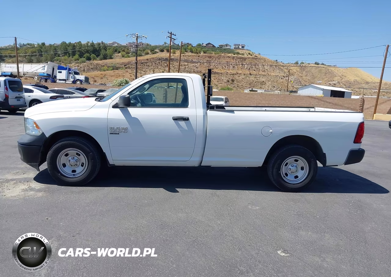 2019 Ram 1500 Classic Tradesman 4X2 8' Box VIN:3C6JR6DG6KG569431 - 19