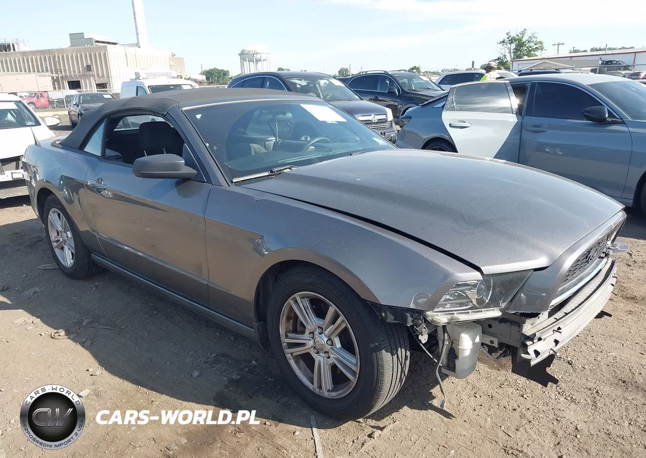 2014 Ford Mustang V6 – zdjęcie 1 z 16