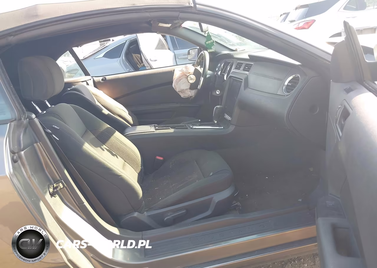 2014 Ford Mustang V6 VIN:1ZVBP8EM6E5328447 - 5