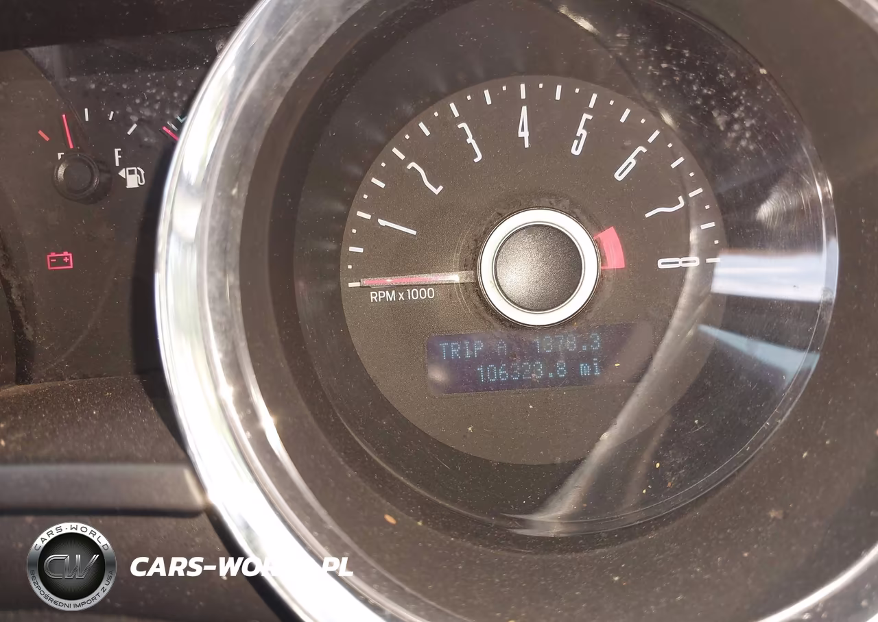 2014 Ford Mustang V6 VIN:1ZVBP8EM6E5328447 - 7