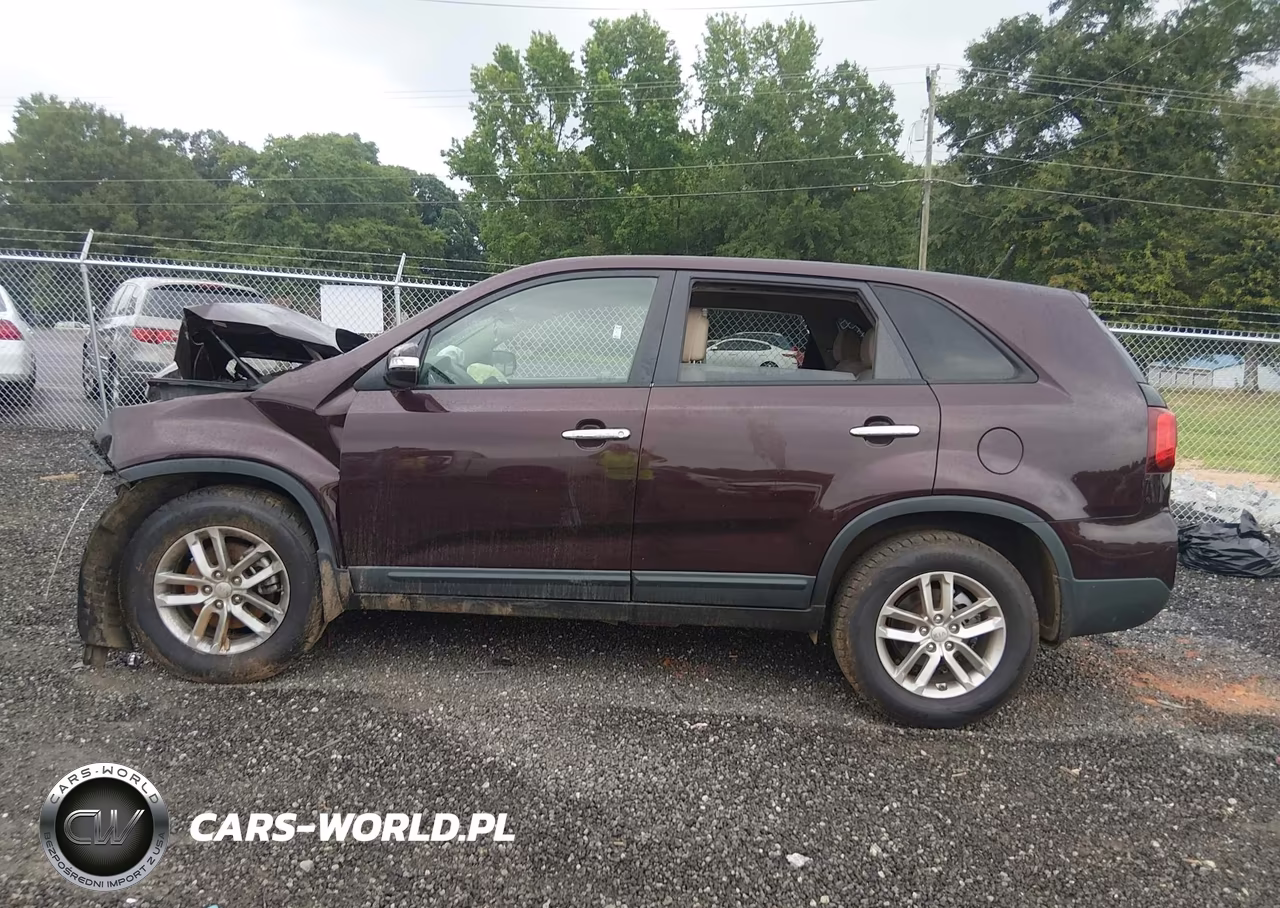 2015 Kia Sorento Lx VIN:5XYKT3A63FG576835 - 14