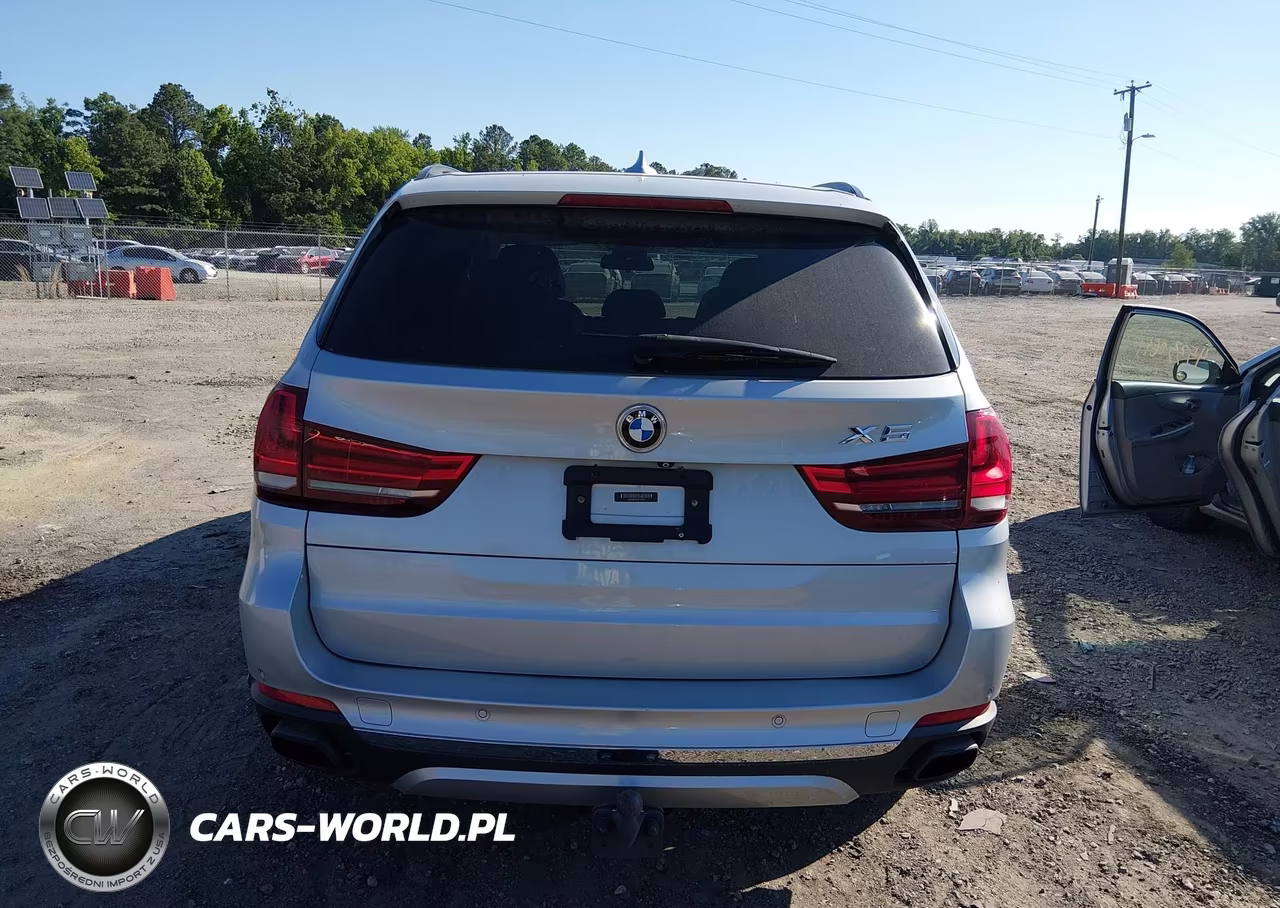 2015 BMW X5 xDrive50I VIN:5UXKR6C52F0J76371 - 16
