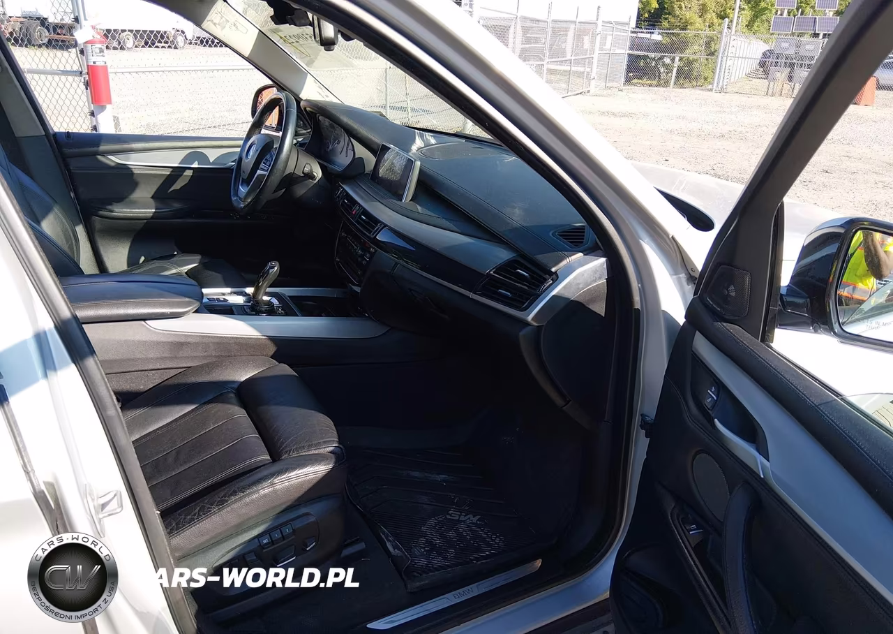 2015 BMW X5 xDrive50I VIN:5UXKR6C52F0J76371 - 5