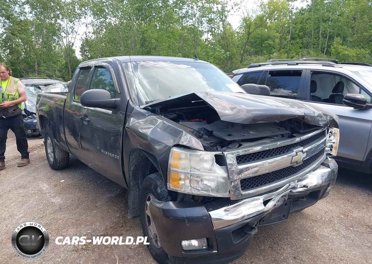 2011 Chevrolet Silverado 1500 Lt – zdjęcie 1 z 15