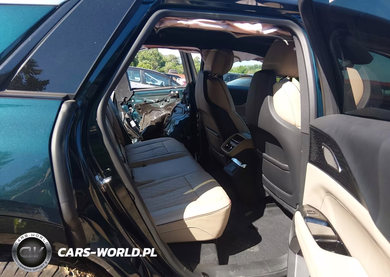 2025 Cadillac Lyriq Luxury 3 Rwd VIN:1GYKPTRL5SZ318675 - 8