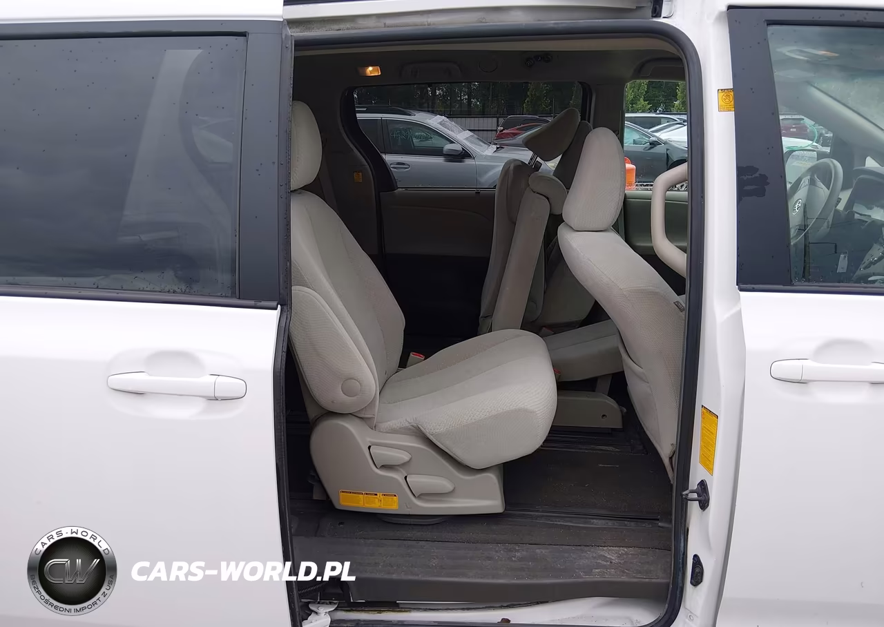 2011 Toyota Sienna Le V6 VIN:5TDKK3DC3BS024155 - 8