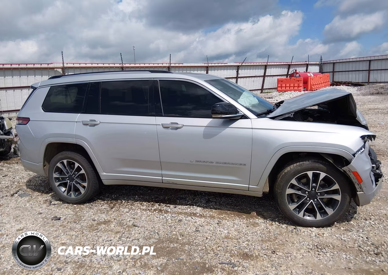 2021 Jeep Grand Cherokee L Overland 4X4 VIN:1C4RJKDG4M8155990 - 13