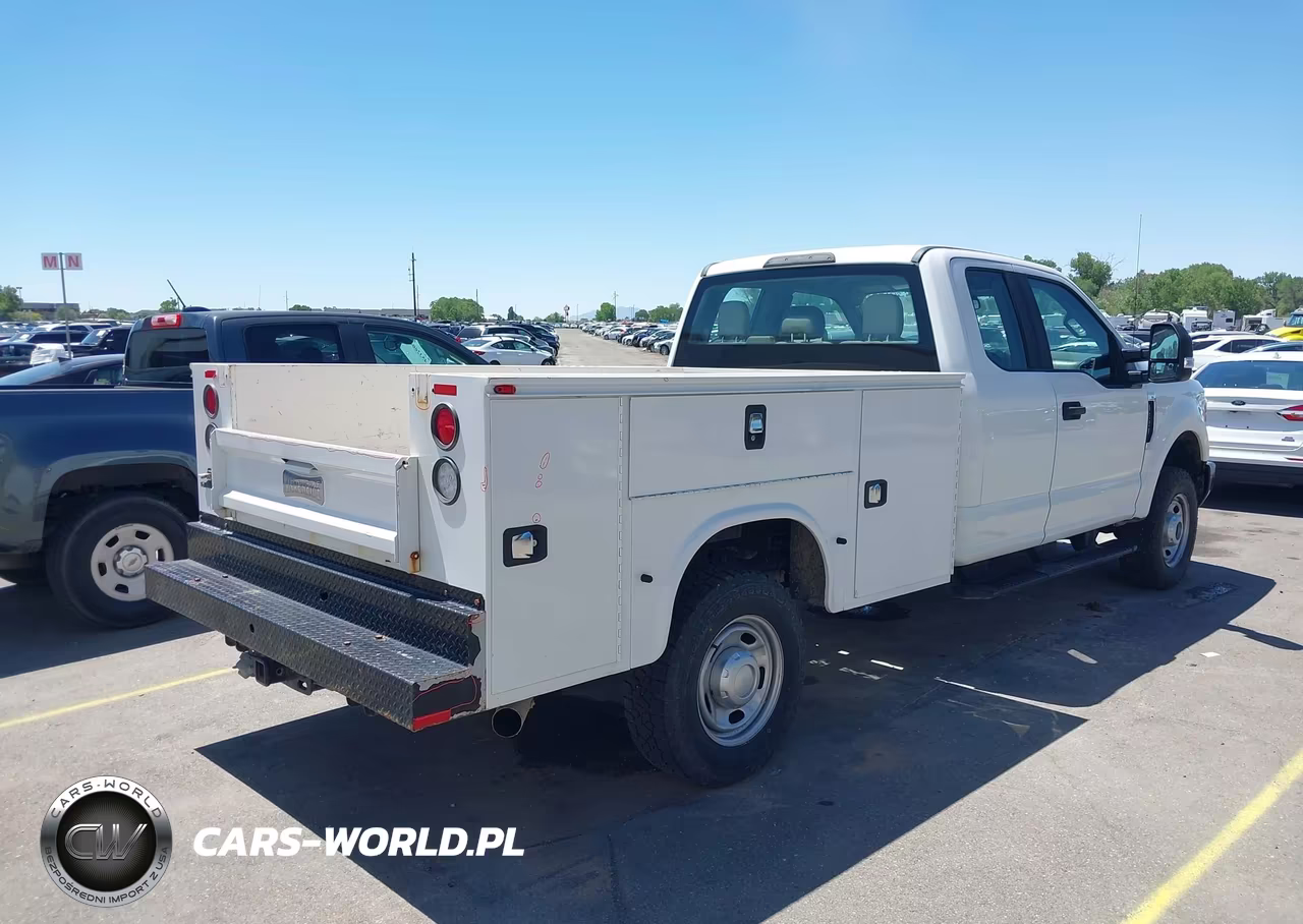 2019 Ford F-350 Xl VIN:1FD8X3B61KEC15910 - 4