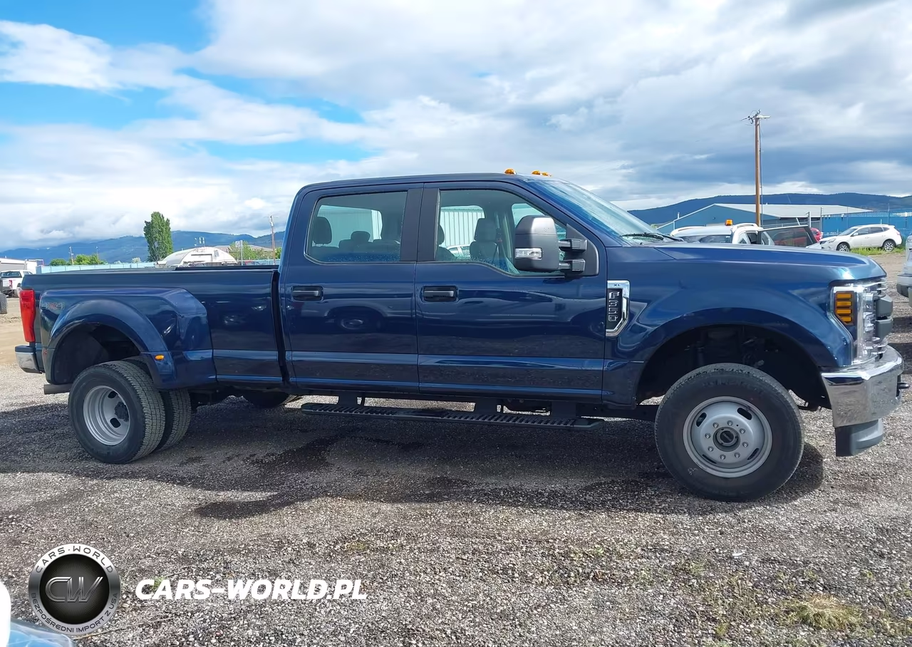 2019 Ford F-350 Xl VIN:1FT8W3D65KEE92953 - 16