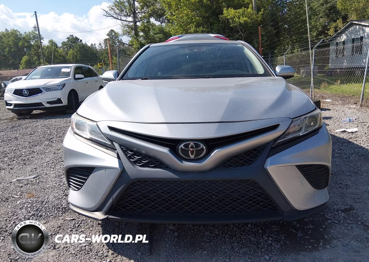 2020 Toyota Camry Se VIN:4T1G11AKXLU333218 - 13