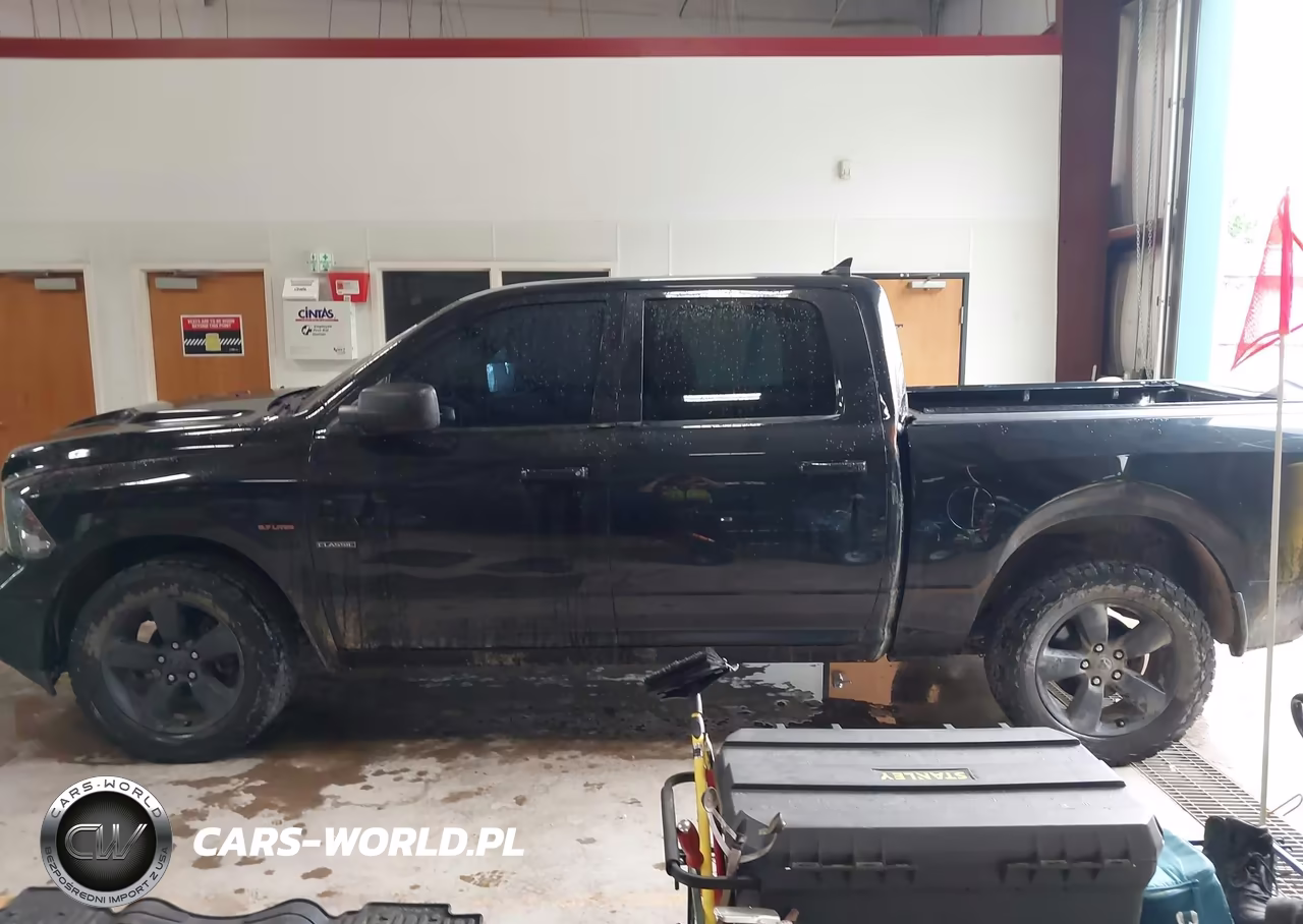 2019 Ram 1500 Classic Big Horn 4X4 5'7 Box VIN:1C6RR7LT3KS535303 - 14