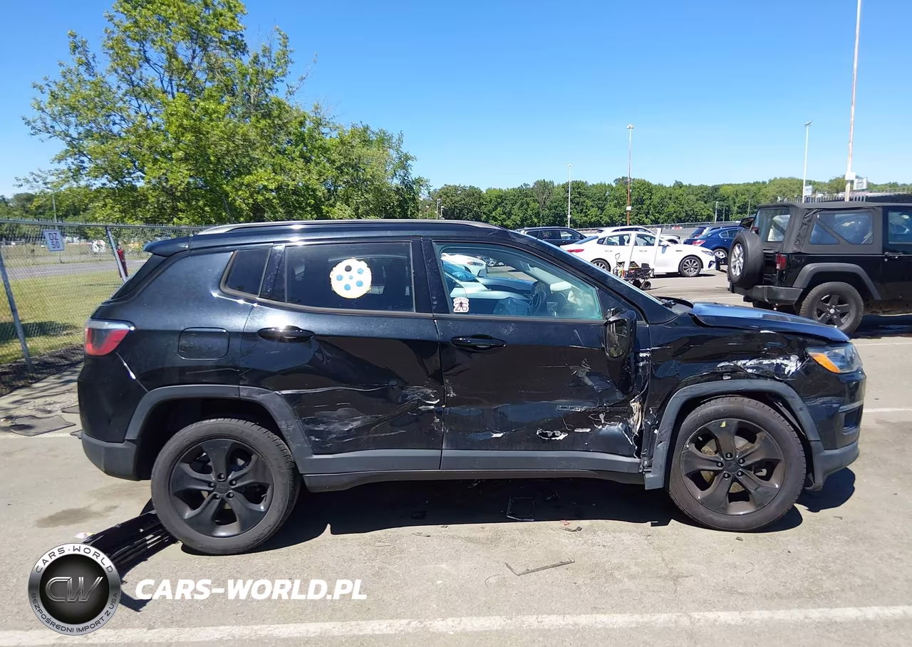 2019 Jeep Compass Altitude 4X4 VIN:3C4NJDBBXKT838955 - 13