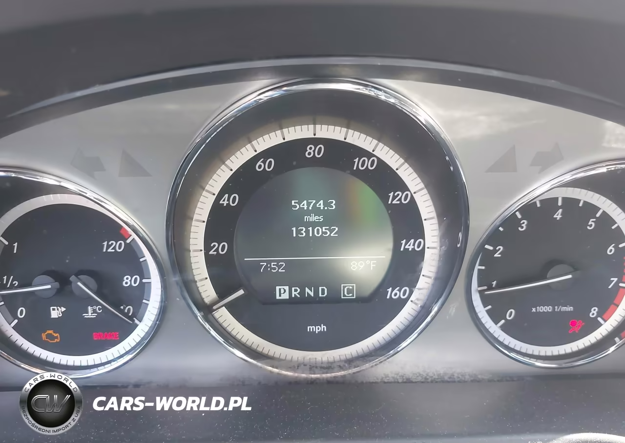 2010 Mercedes-Benz C 300 Sport VIN:WDDGF5EB5AR123865 - 7