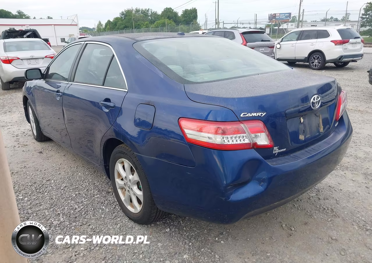 2011 Toyota Camry Le VIN:4T1BF3EK6BU761819 - 3