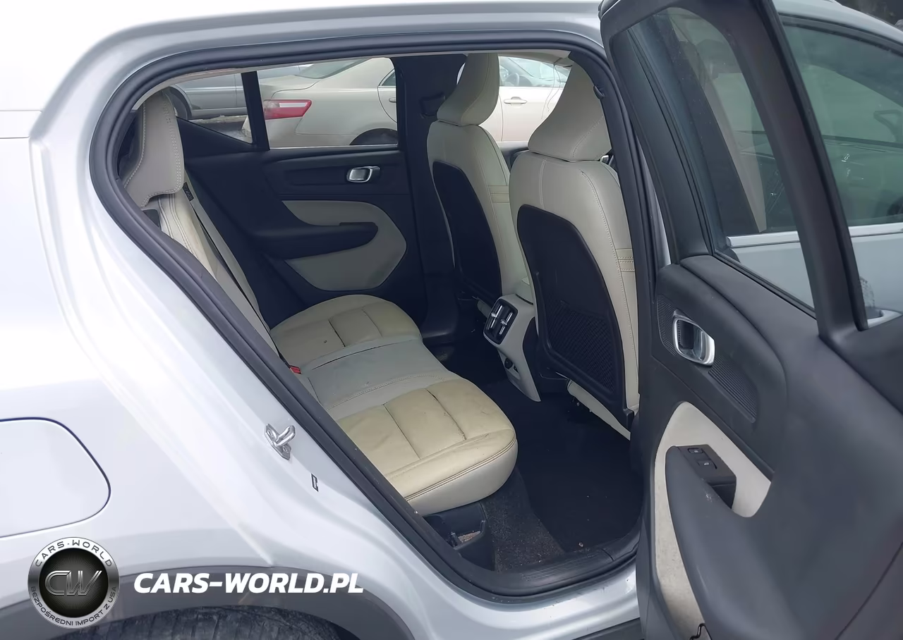 2022 Volvo Xc40 T5 Inscription VIN:YV4162UL6N2641875 - 8