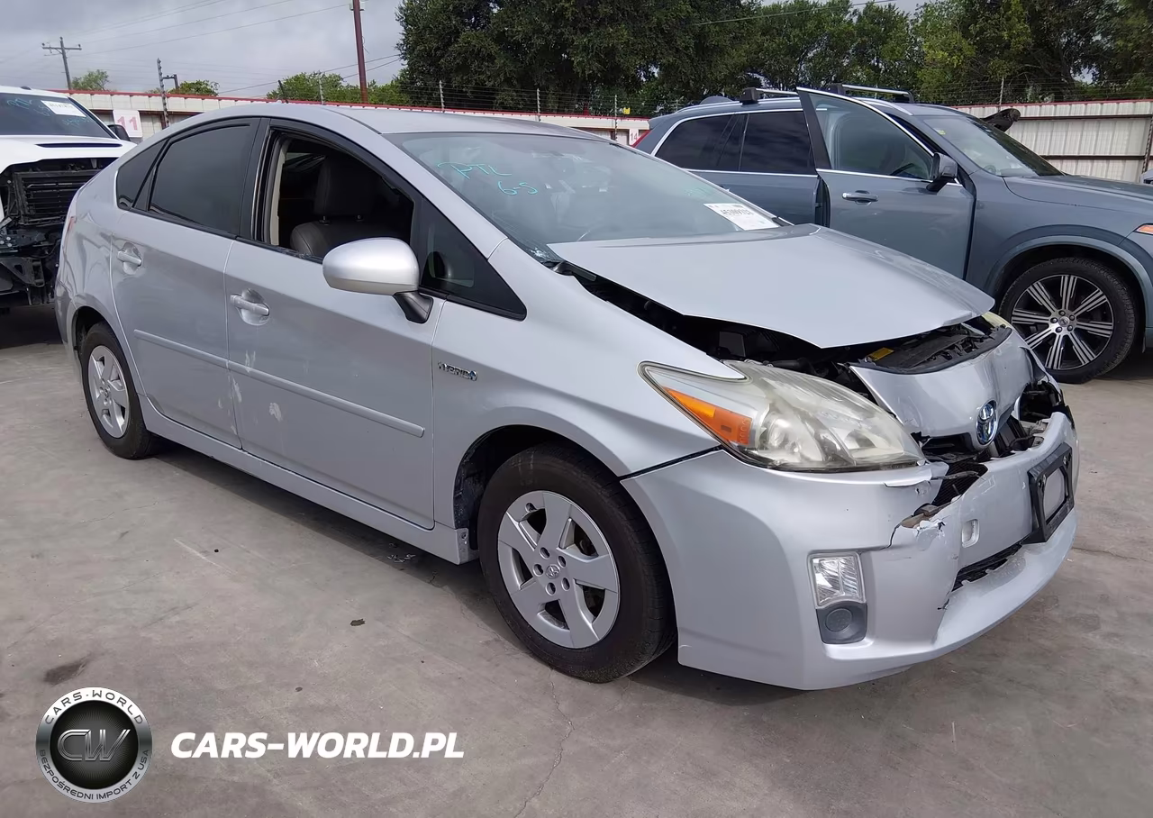 2010 Toyota Prius Iv – zdjęcie 1 z 18