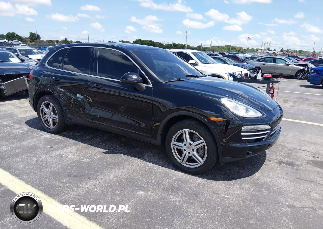 2014 Porsche Cayenne Platinum Edition – zdjęcie 1 z 16