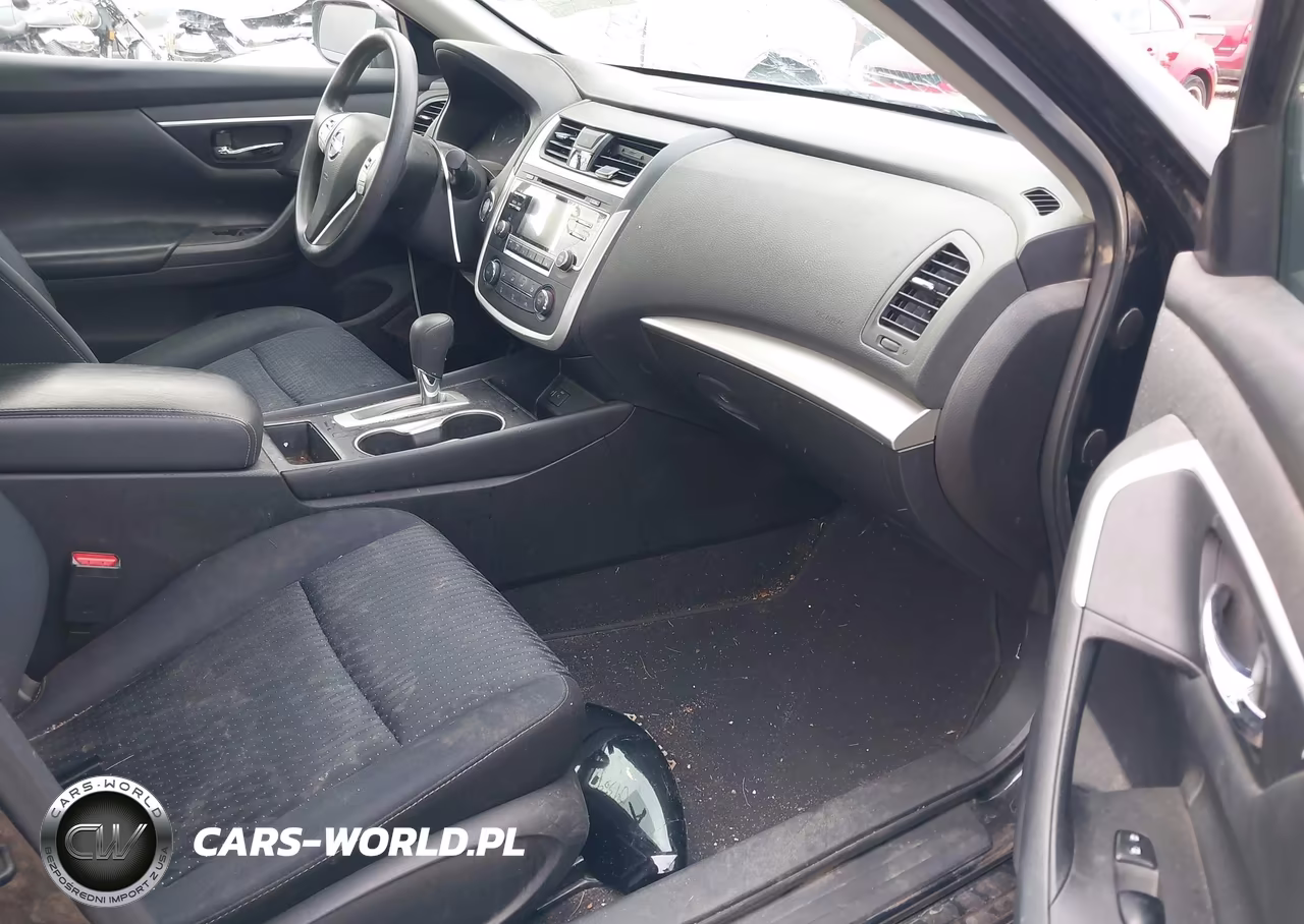 2016 Nissan Altima 2.5 S VIN:1N4AL3AP8GN368969 - 5