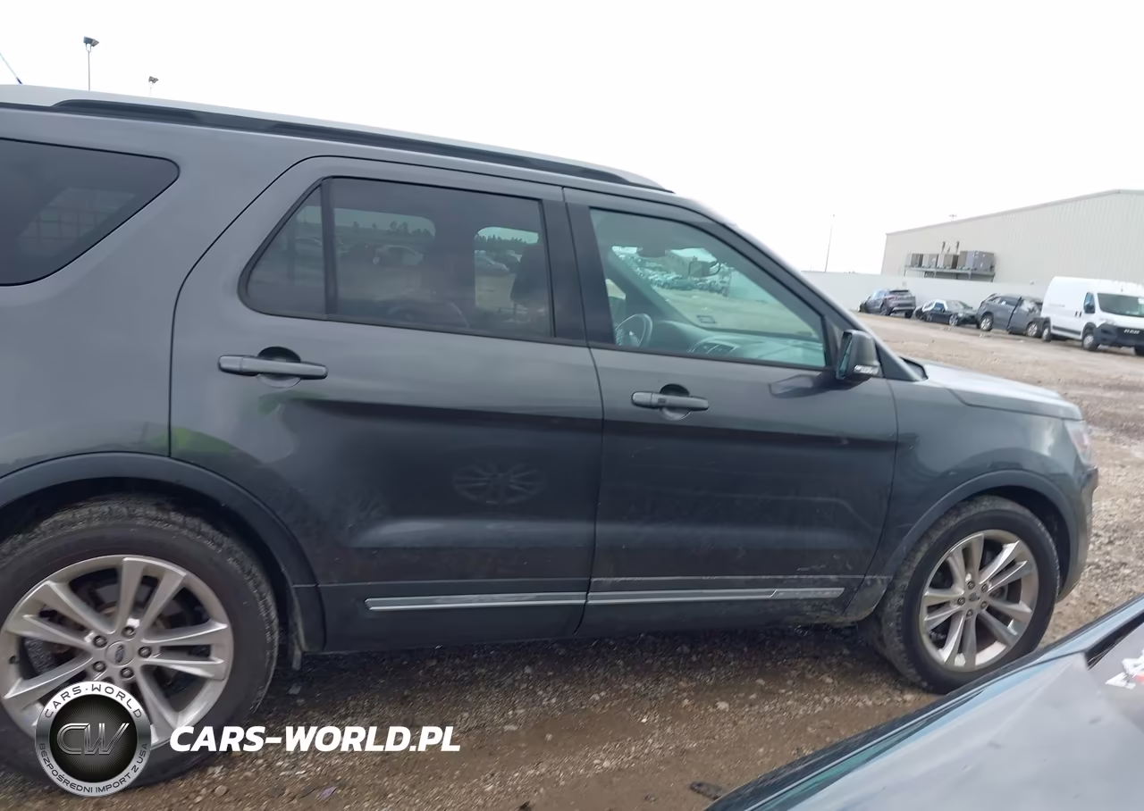 2019 Ford Explorer Xlt VIN:1FM5K7D85KGA59981 - 14