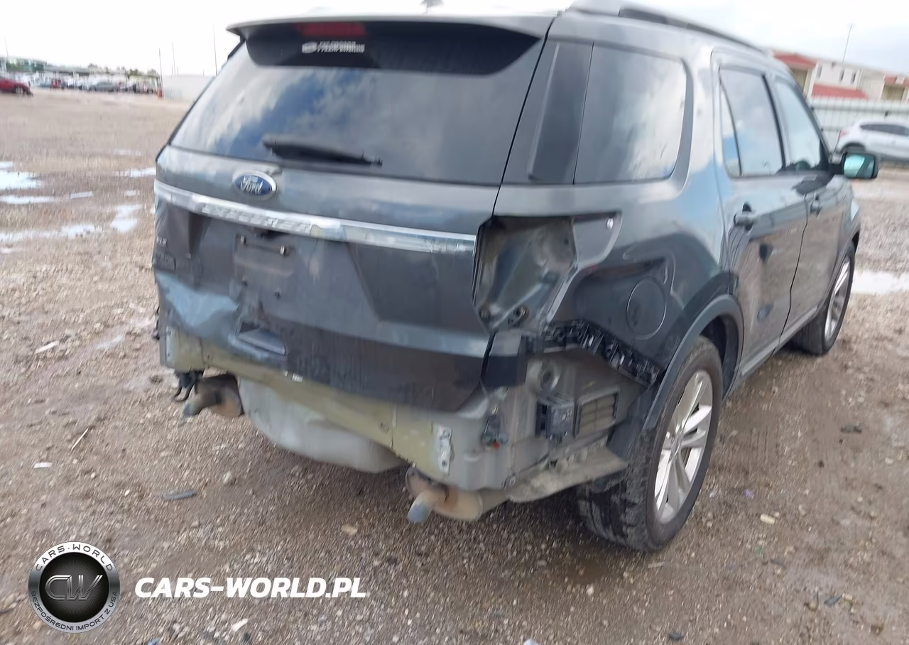 2019 Ford Explorer Xlt VIN:1FM5K7D85KGA59981 - 4