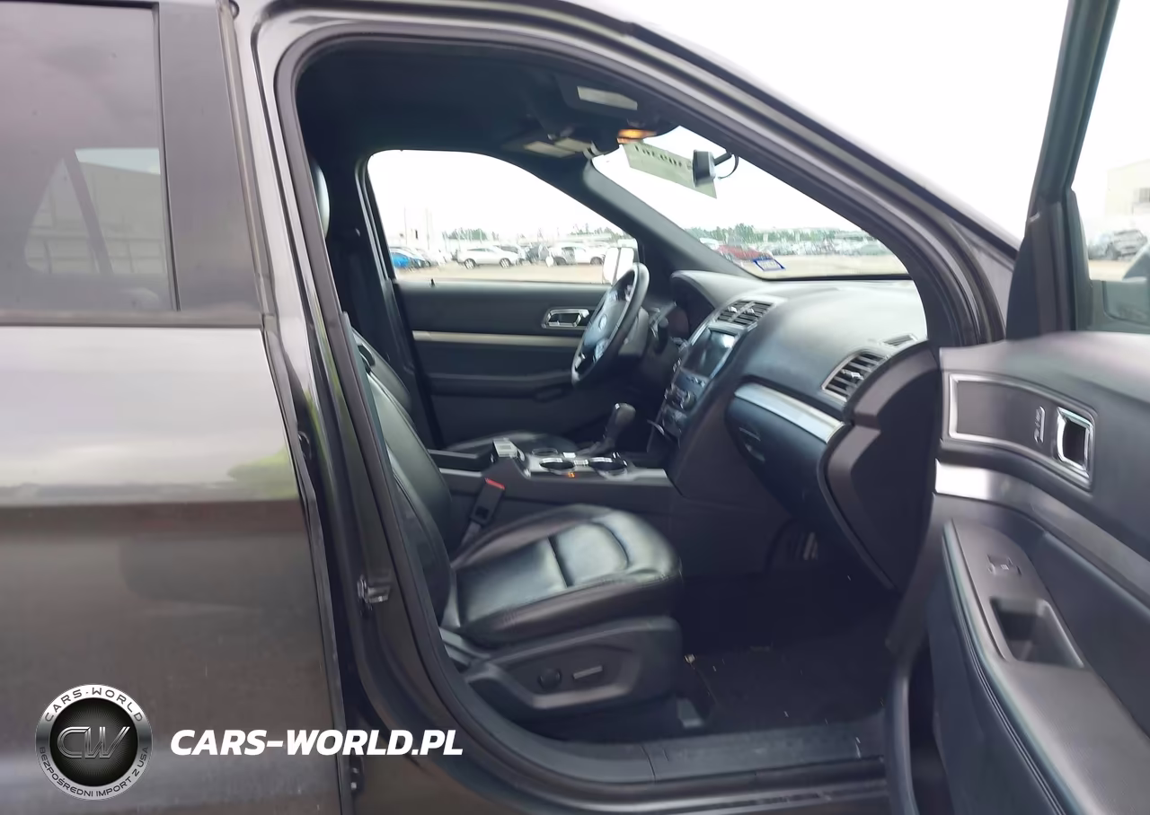 2019 Ford Explorer Xlt VIN:1FM5K7D85KGA59981 - 5