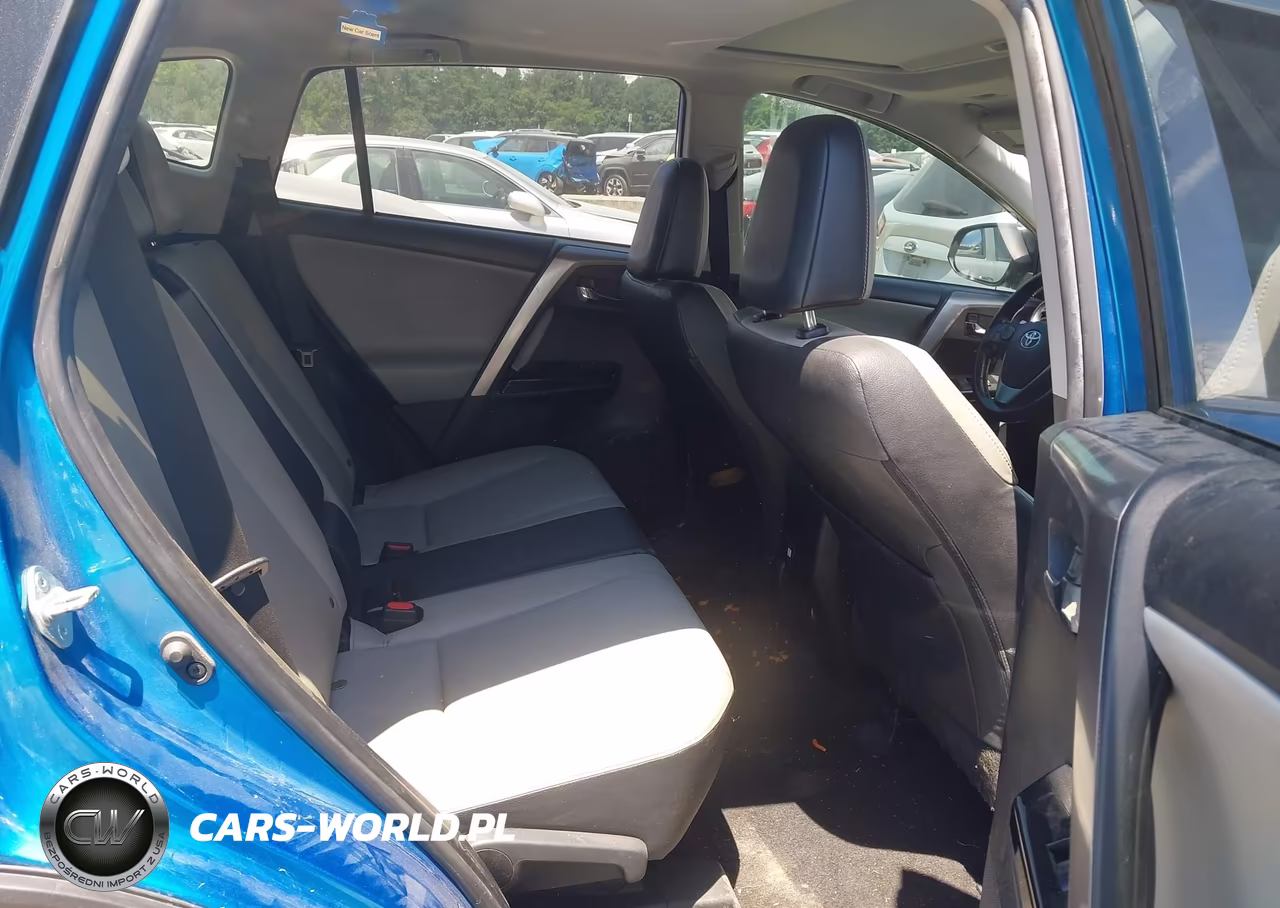 2018 Toyota Rav4 Limited VIN:JTMYFREV1JJ205428 - 8