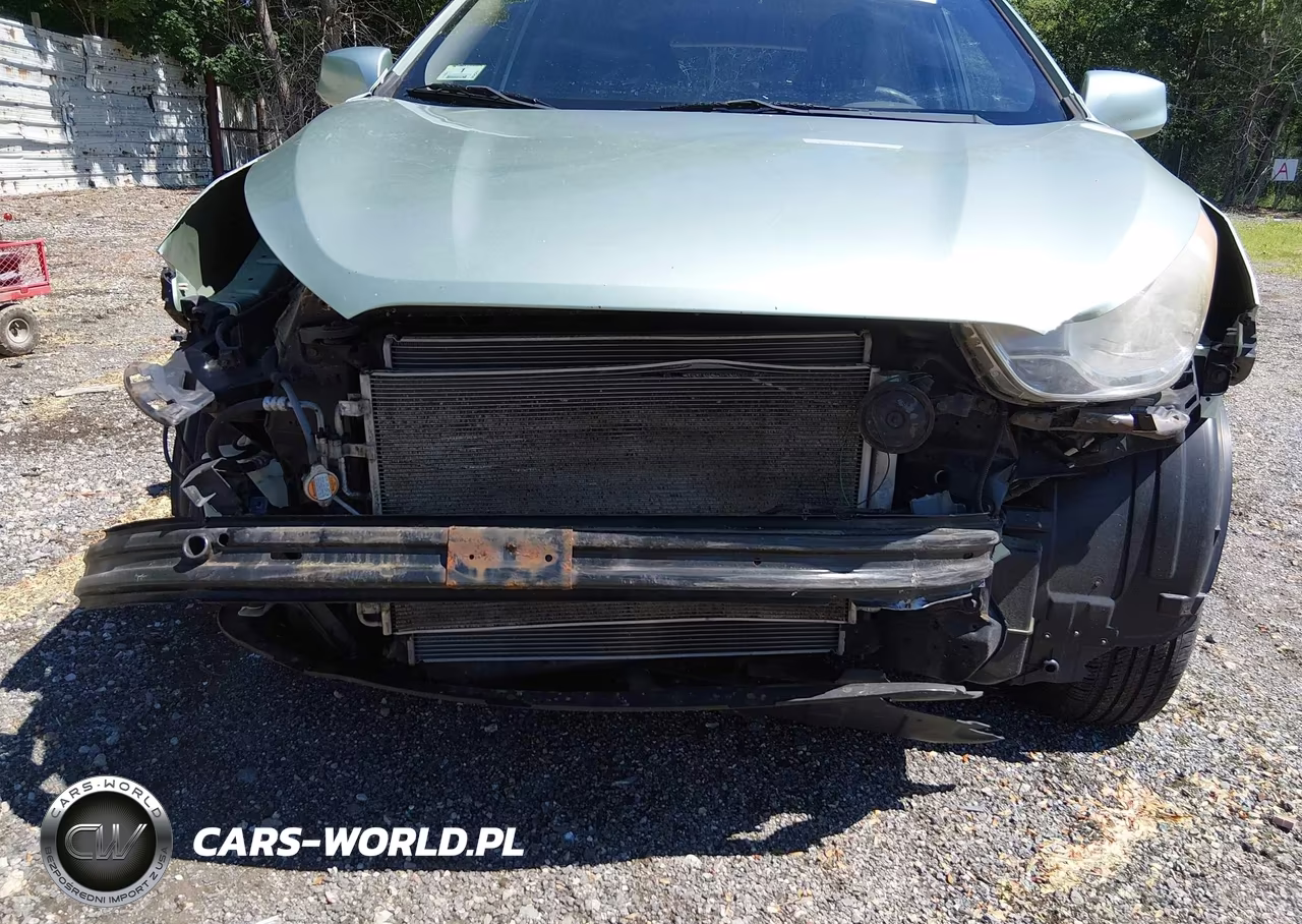 2011 Hyundai Tucson Gls VIN:KM8JU3AC7BU194553 - 6