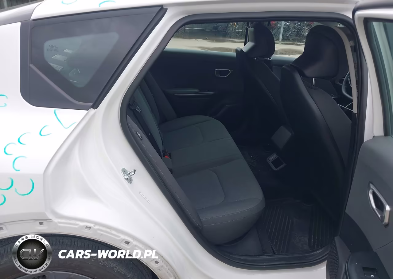 2025 Kia K4 Lxs VIN:3KPFT4DEXSE019664 - 8