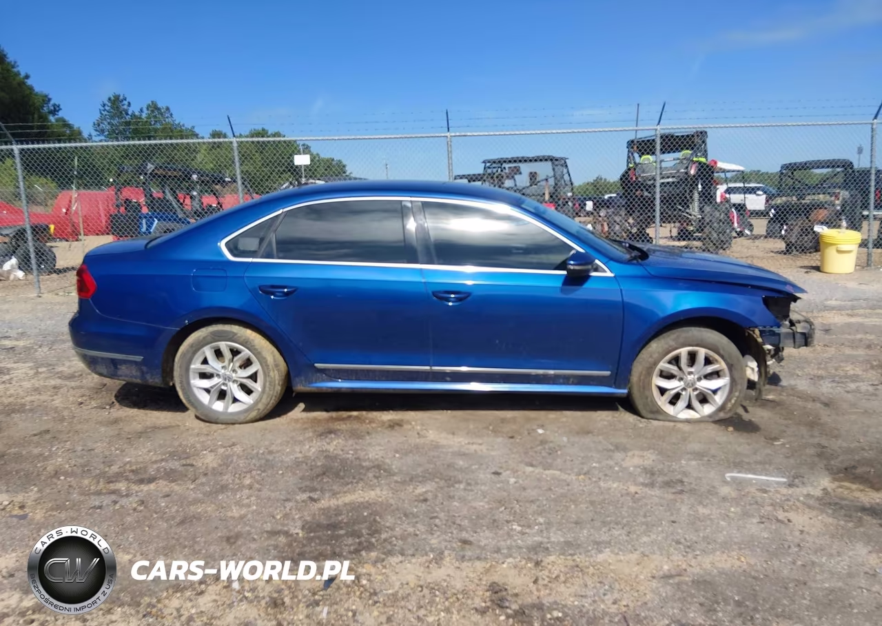 2016 Volkswagen Passat 1.8T S VIN:1VWAS7A34GC045030 - 13