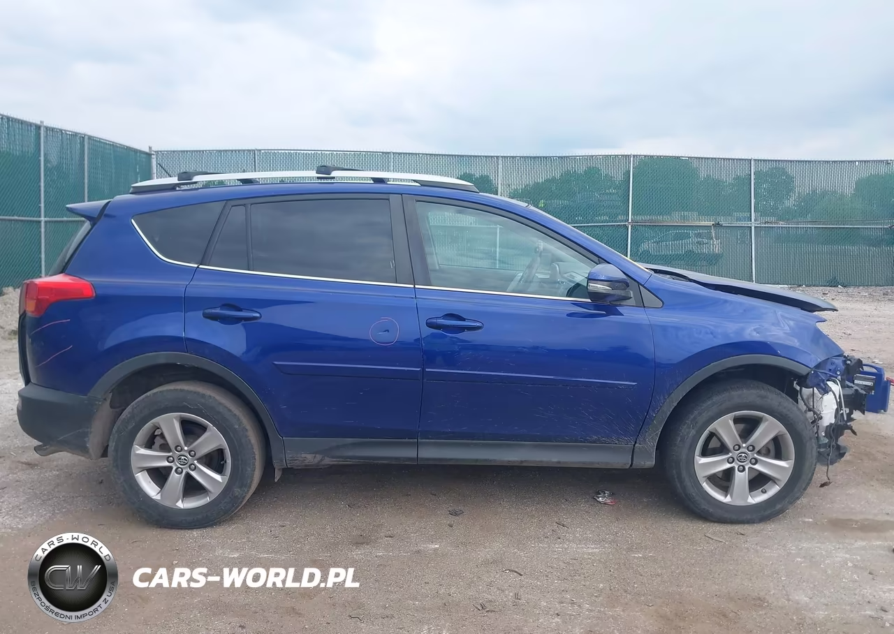 2015 Toyota Rav4 Xle VIN:2T3RFREV0FW339523 - 13