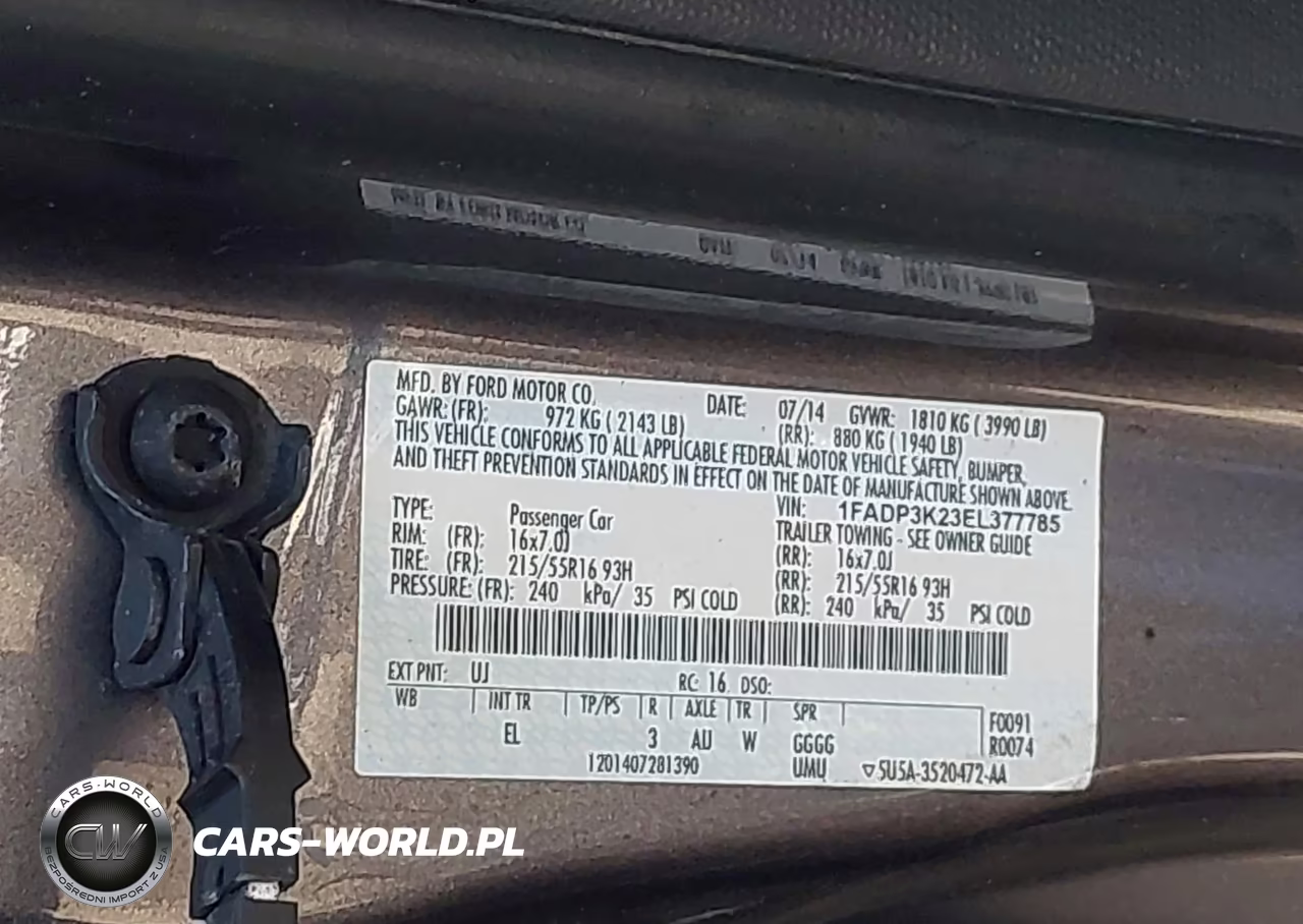 2014 Ford Focus Se VIN:1FADP3K23EL377785 - 9