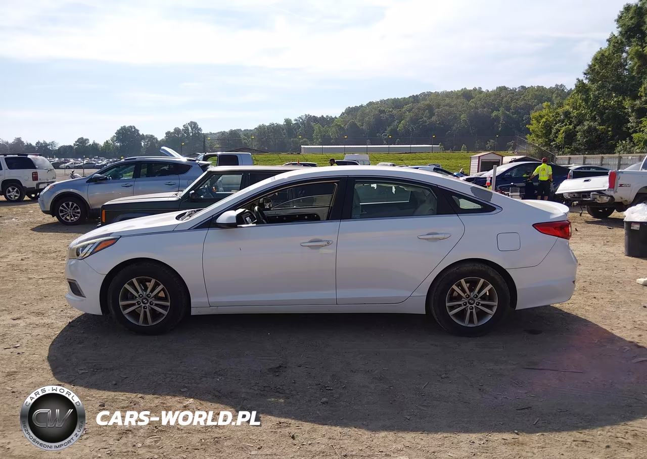 2016 Hyundai Sonata Se VIN:5NPE24AF8GH271928 - 14