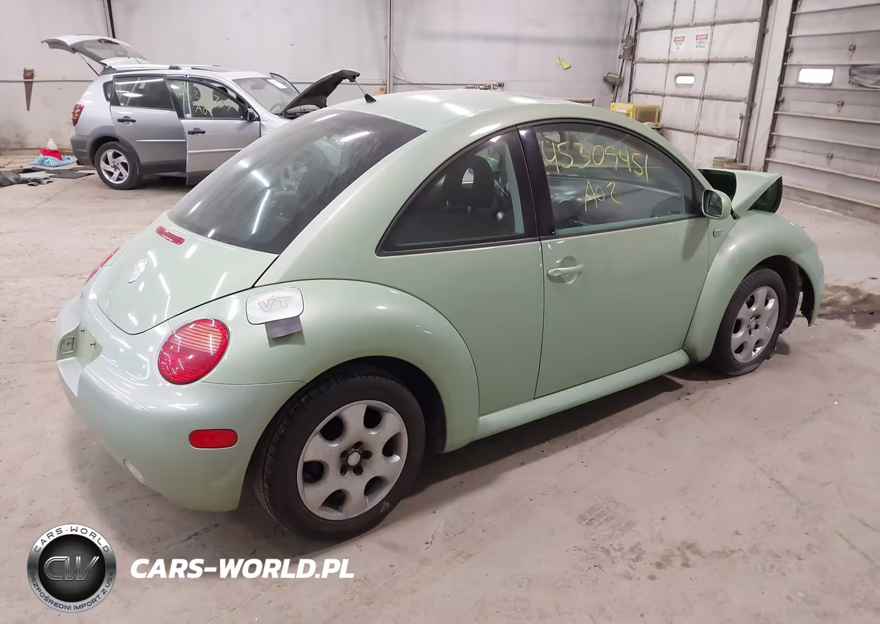 2002 Volkswagen New Beetle Gls VIN:3VWCK21C22M426443 - 4