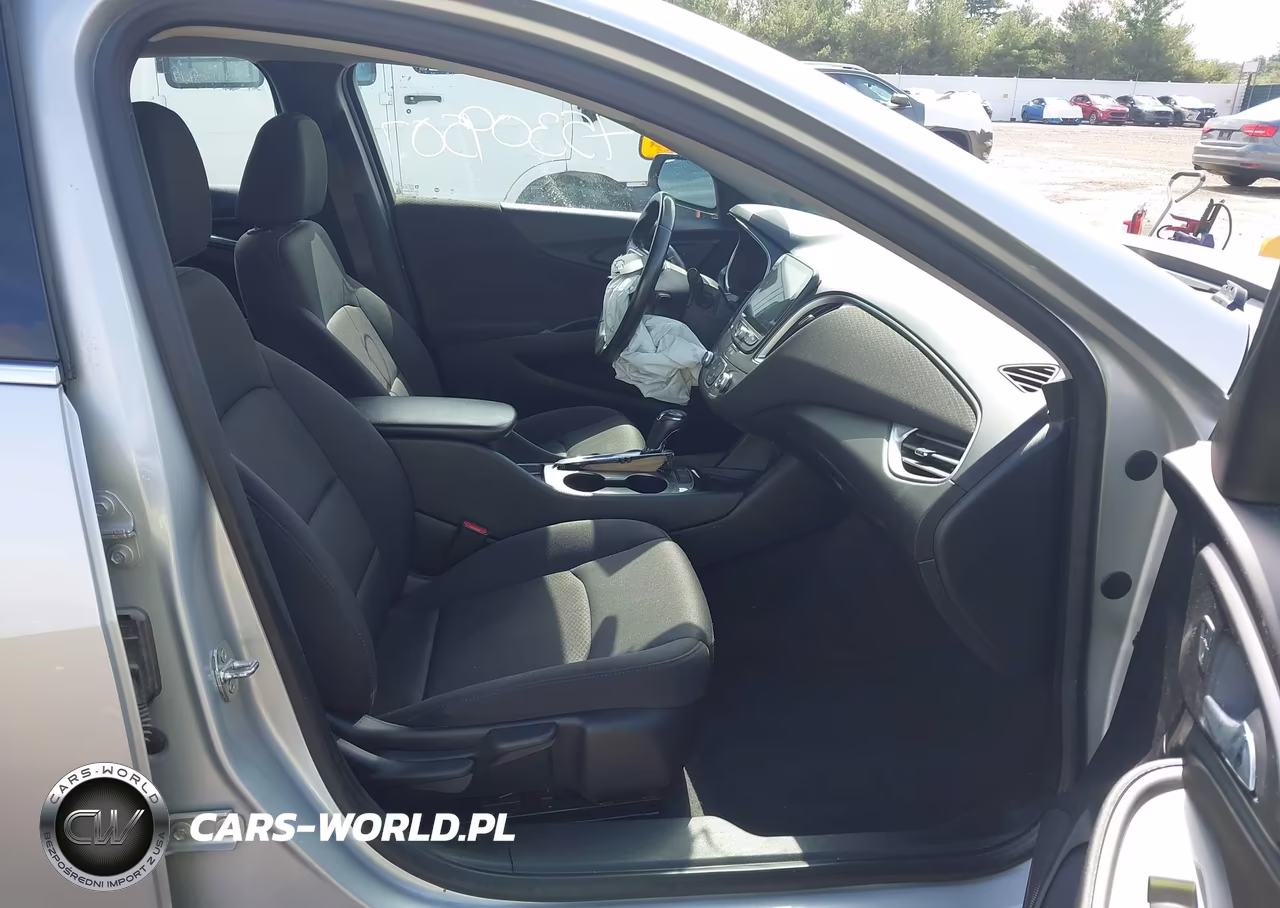 2020 Chevrolet Malibu Fwd Rs VIN:1G1ZG5ST9LF127542 - 5