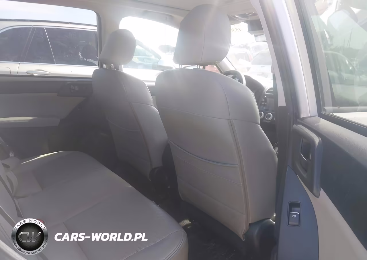 2018 Subaru Forester 2.5I Premium VIN:JF2SJAEC3JH534693 - 8