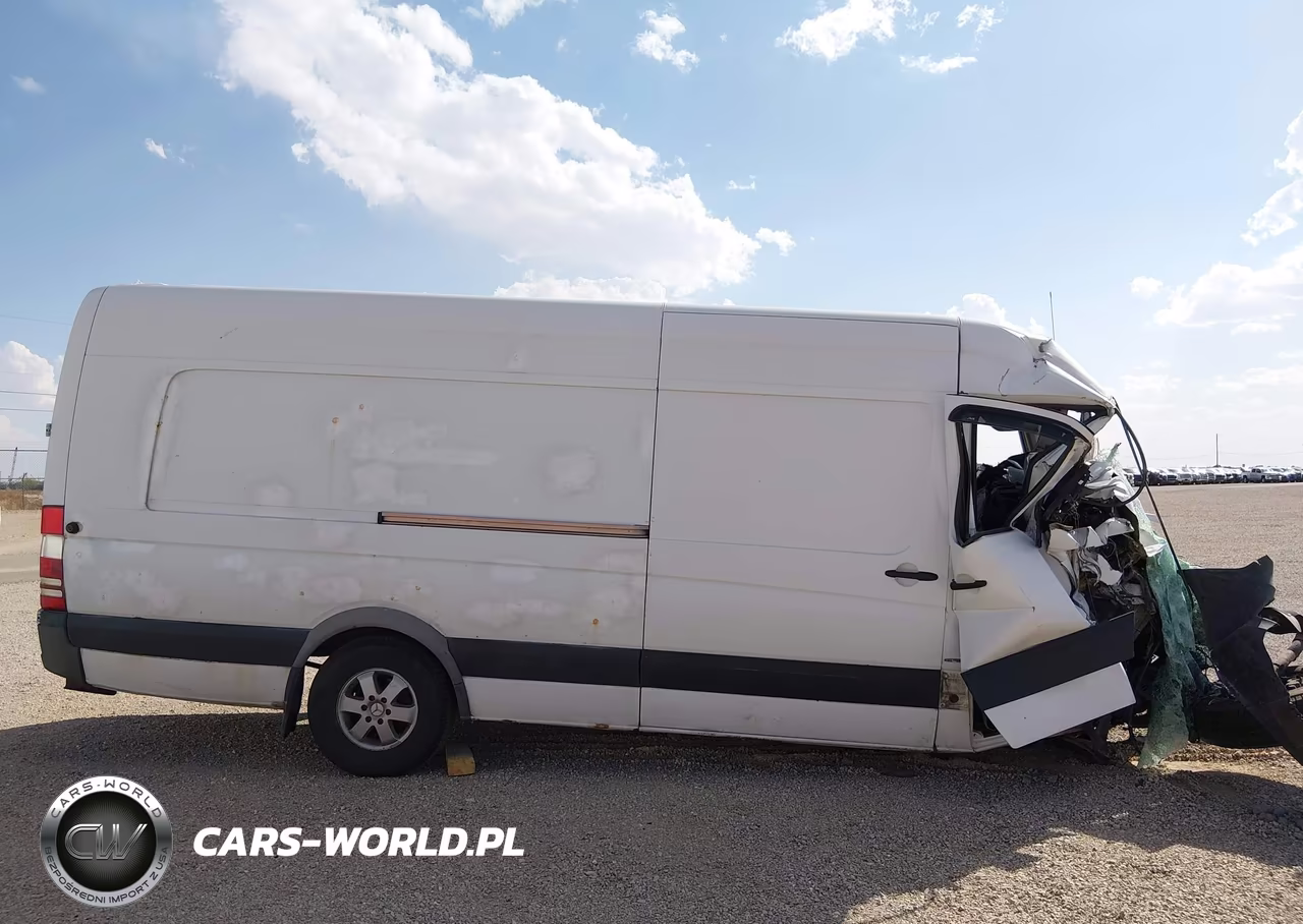 2016 Mercedes-Benz Sprinter 2500 High Roof VIN:WD3PE8DD0GP208631 - 12