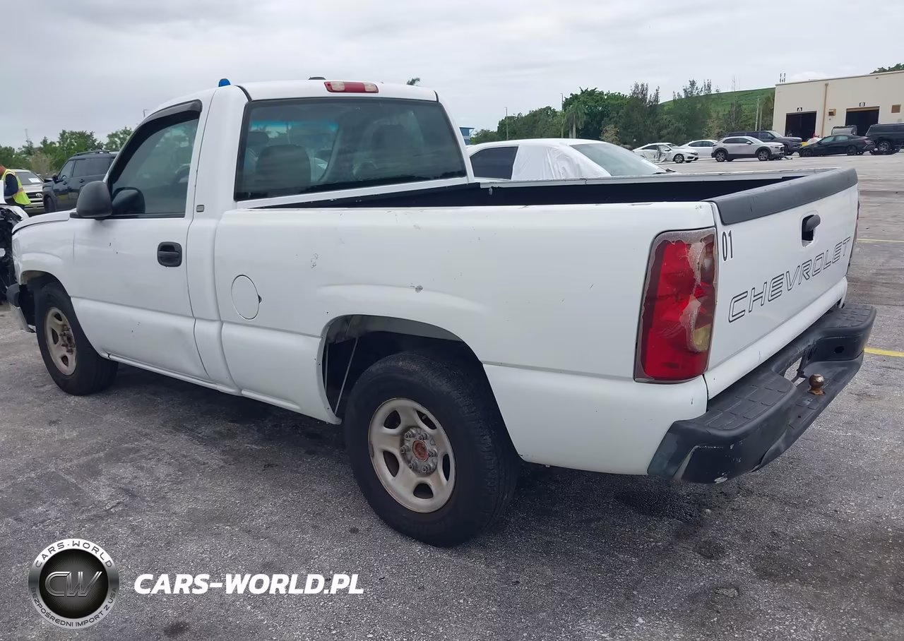 2003 Chevrolet Silverado 1500 VIN:1GCEC14V83Z208586 - 3