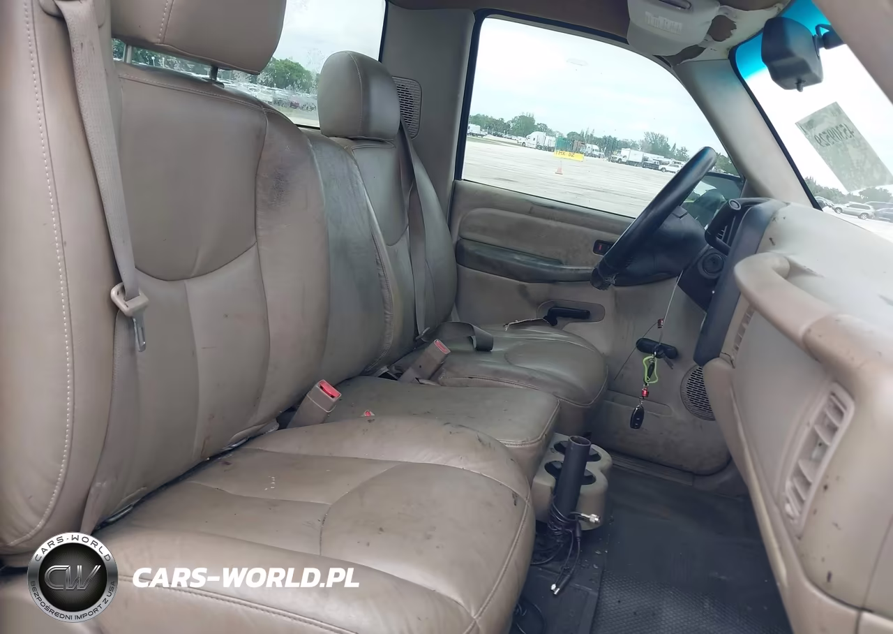2003 Chevrolet Silverado 1500 VIN:1GCEC14V83Z208586 - 8
