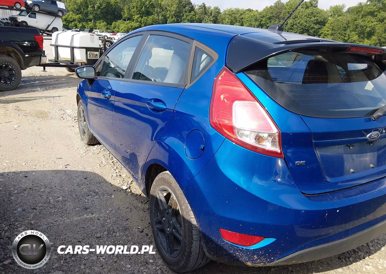 2018 Ford Fiesta Se VIN:3FADP4EJ8JM127945 - 3
