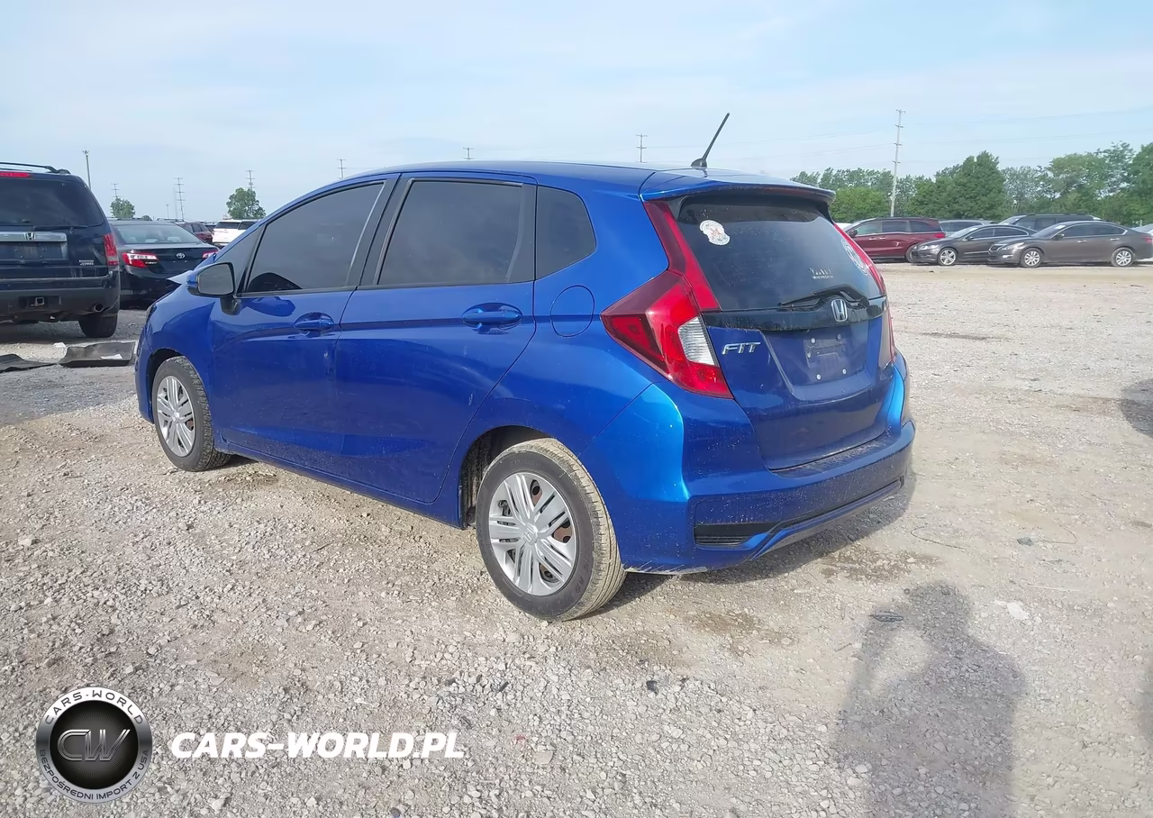 2019 Honda Fit Lx VIN:3HGGK5H49KM731007 - 3