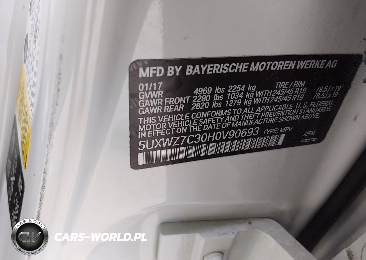 2017 BMW X3 Sdrive28I VIN:5UXWZ7C30H0V90693 - 9