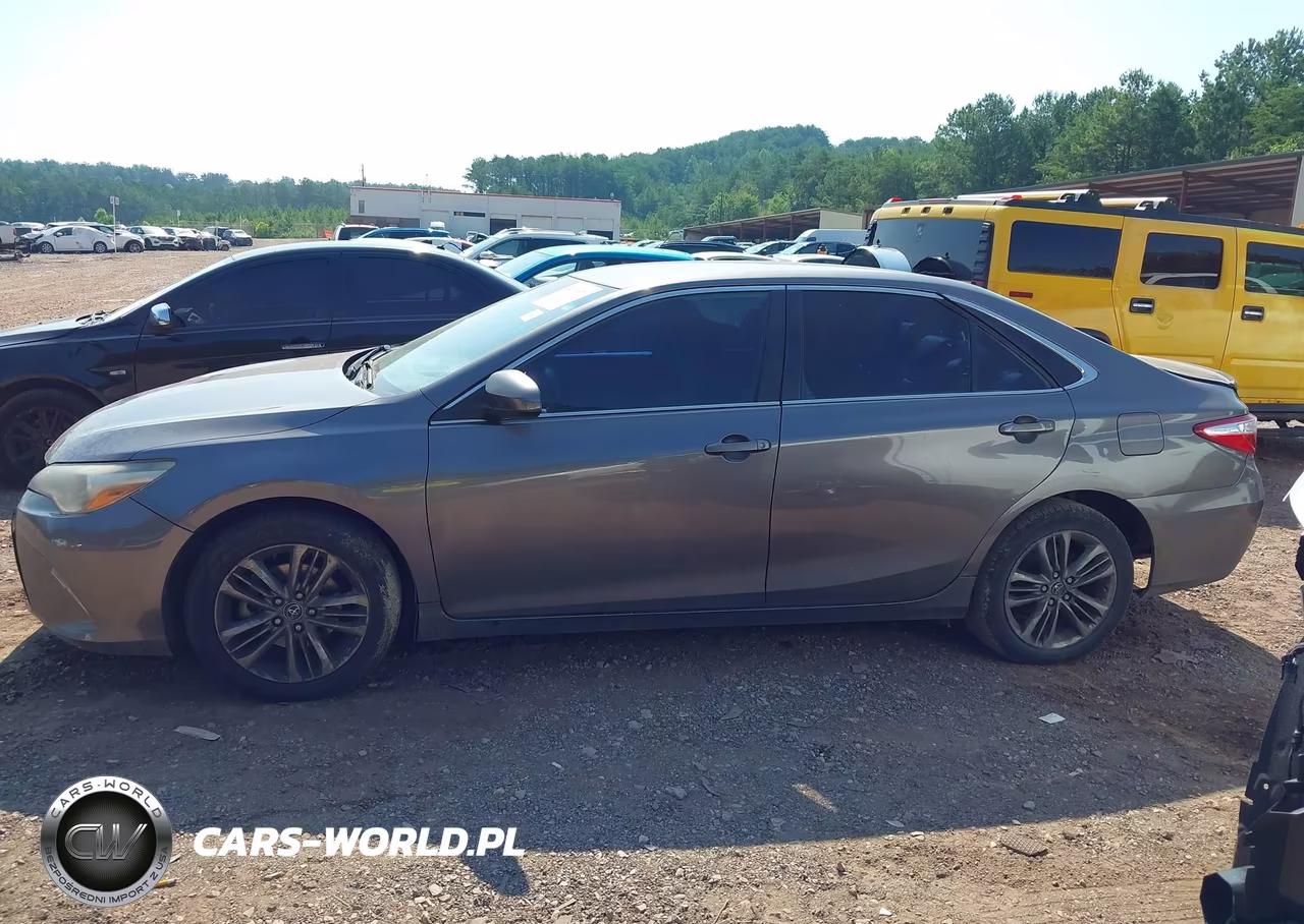 2015 Toyota Camry Se VIN:4T1BF1FK2FU100863 - 13